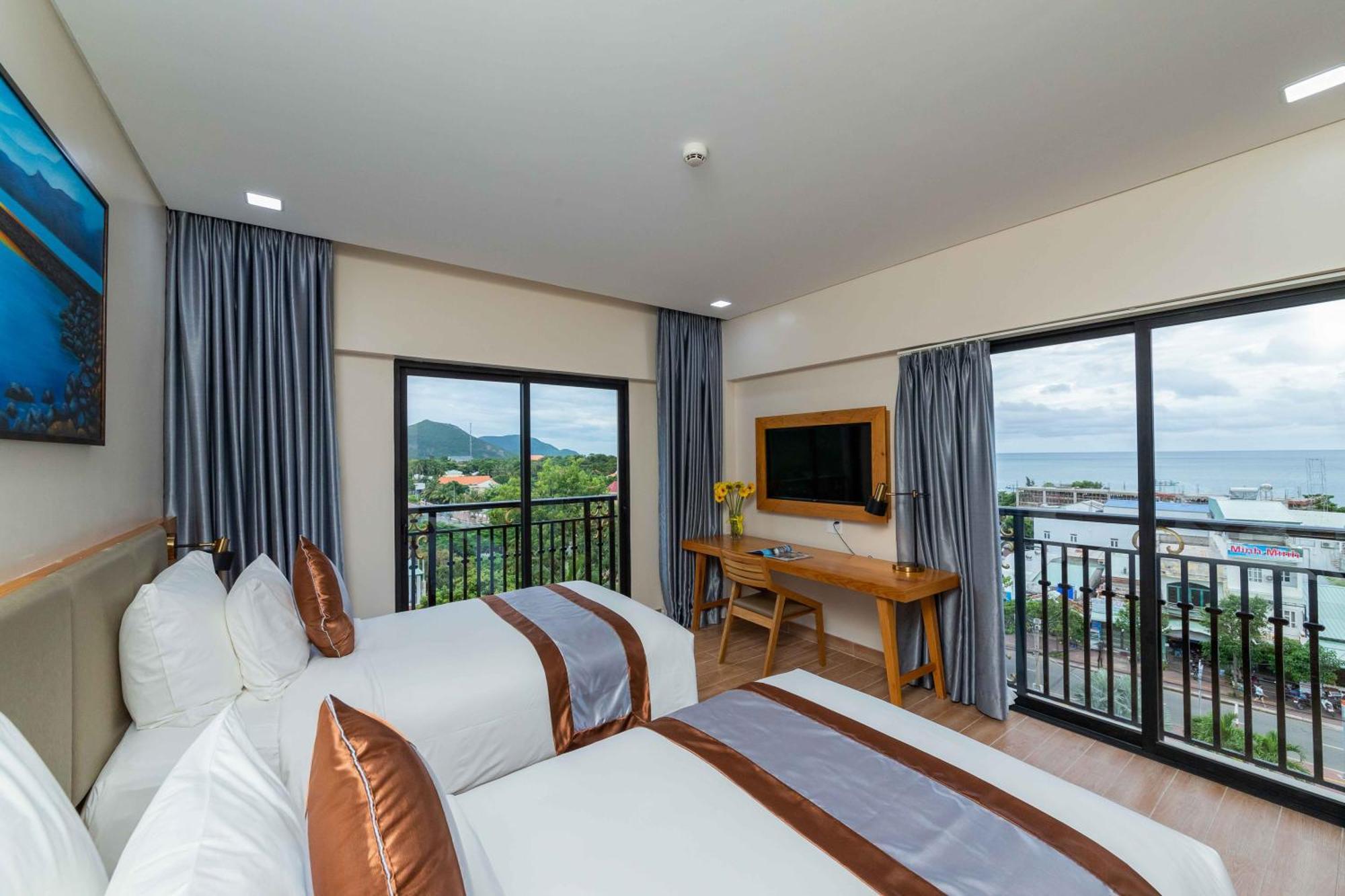Hotel Marina Bay Con Dao Chi Khu Co Ong