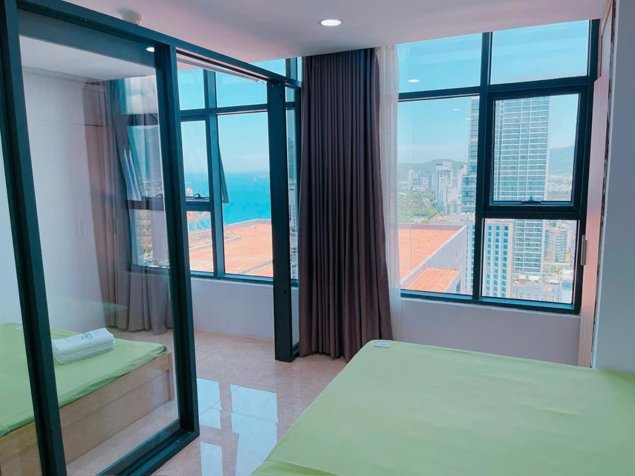 Pearl Apartment