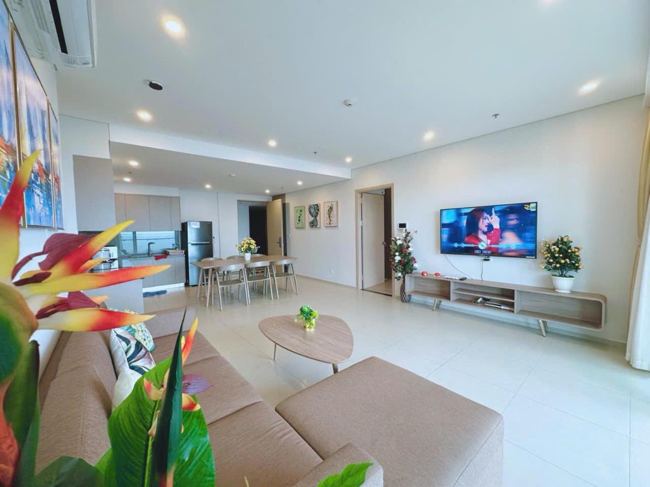 Galaxy The Song Apartment