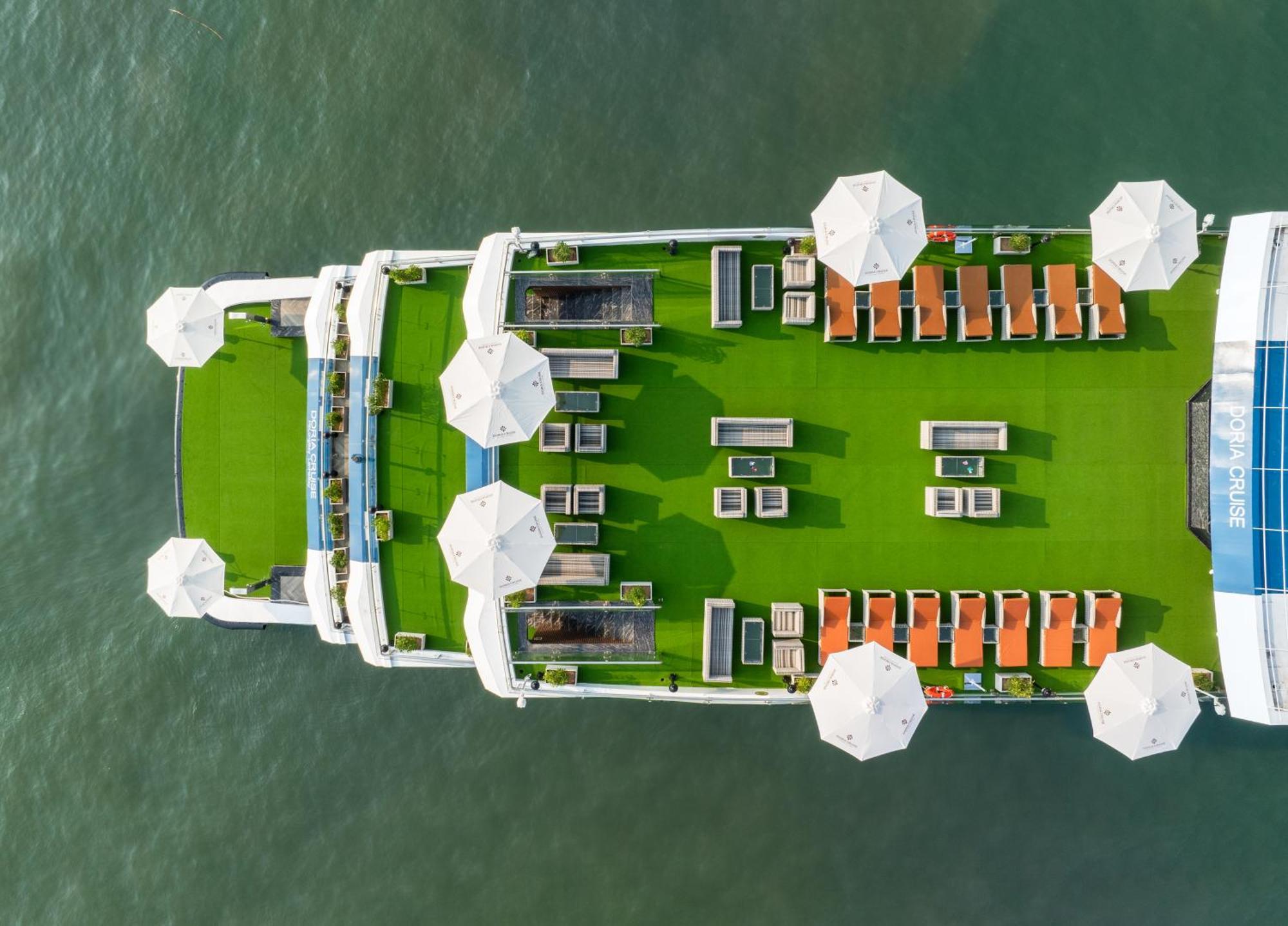M'gloria Cruise By Hag Botel Ha Long