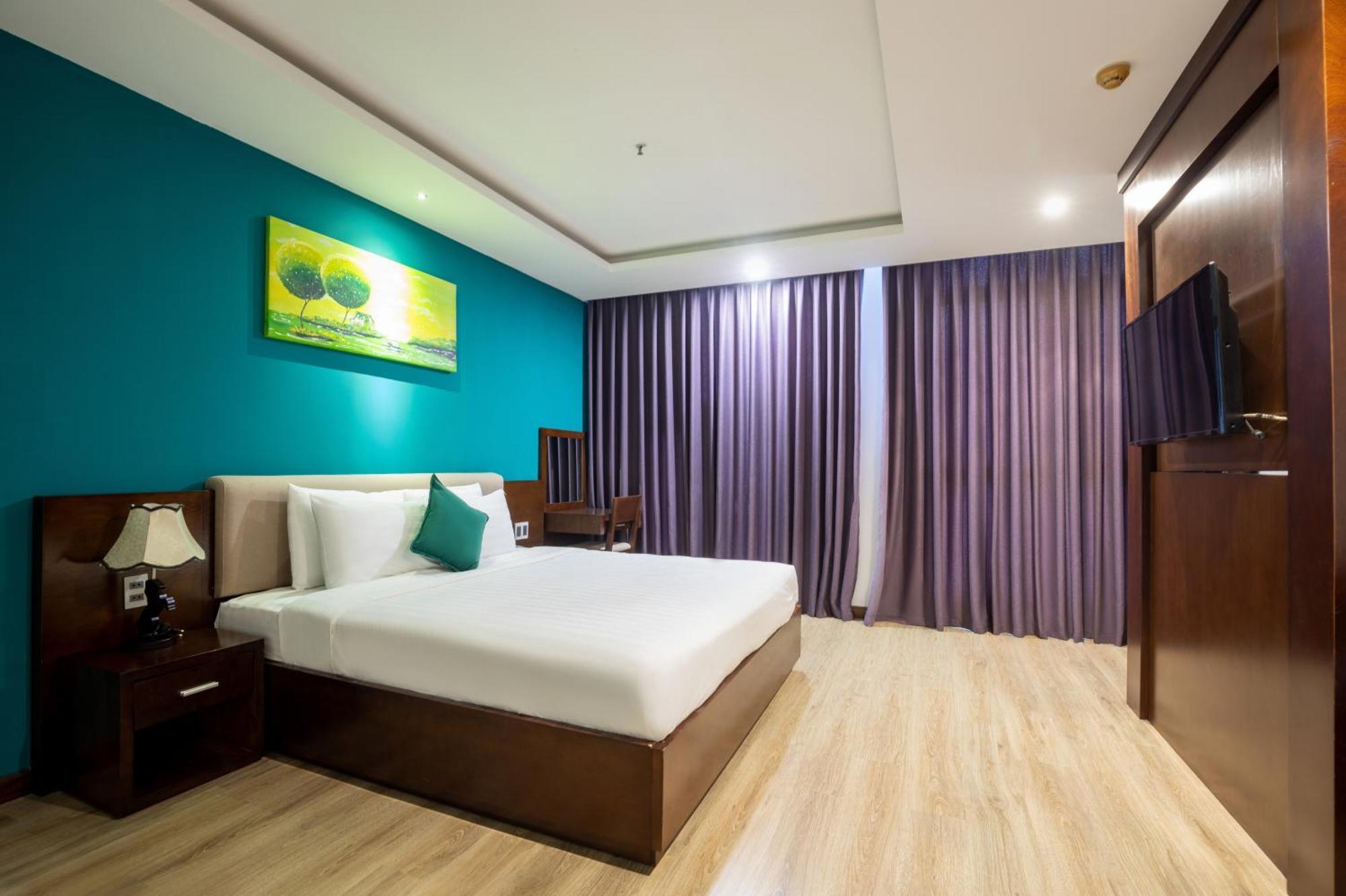 Hotel Golden Sun