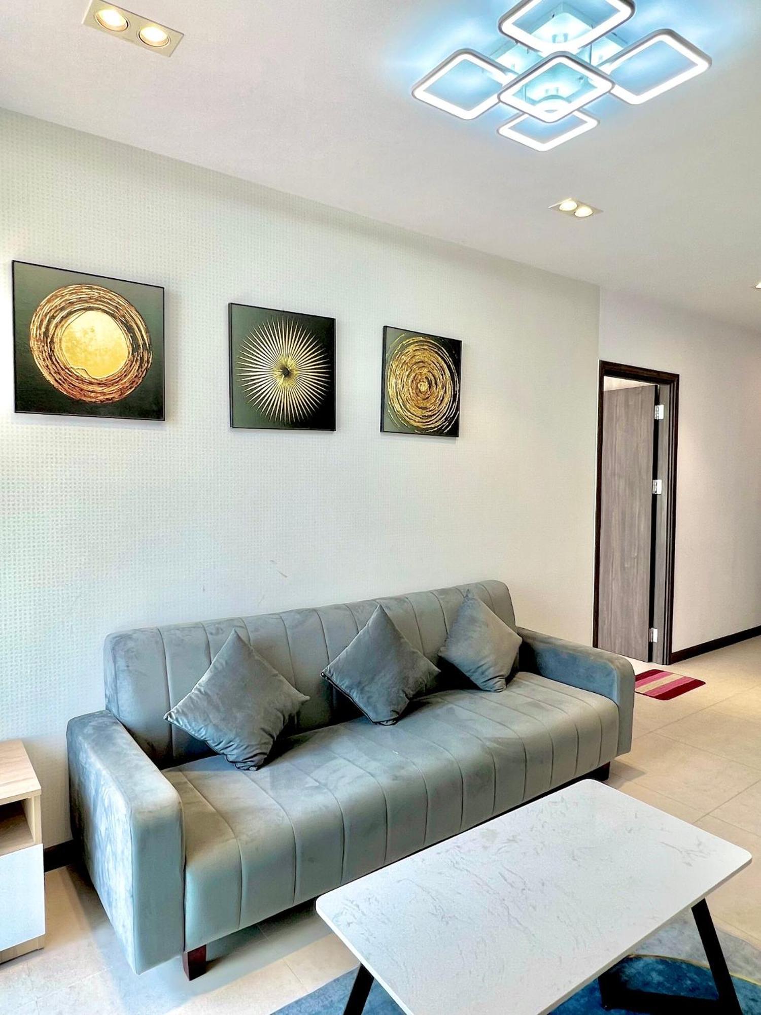 Nha Cua Mit - Csj Tower Vung Tau