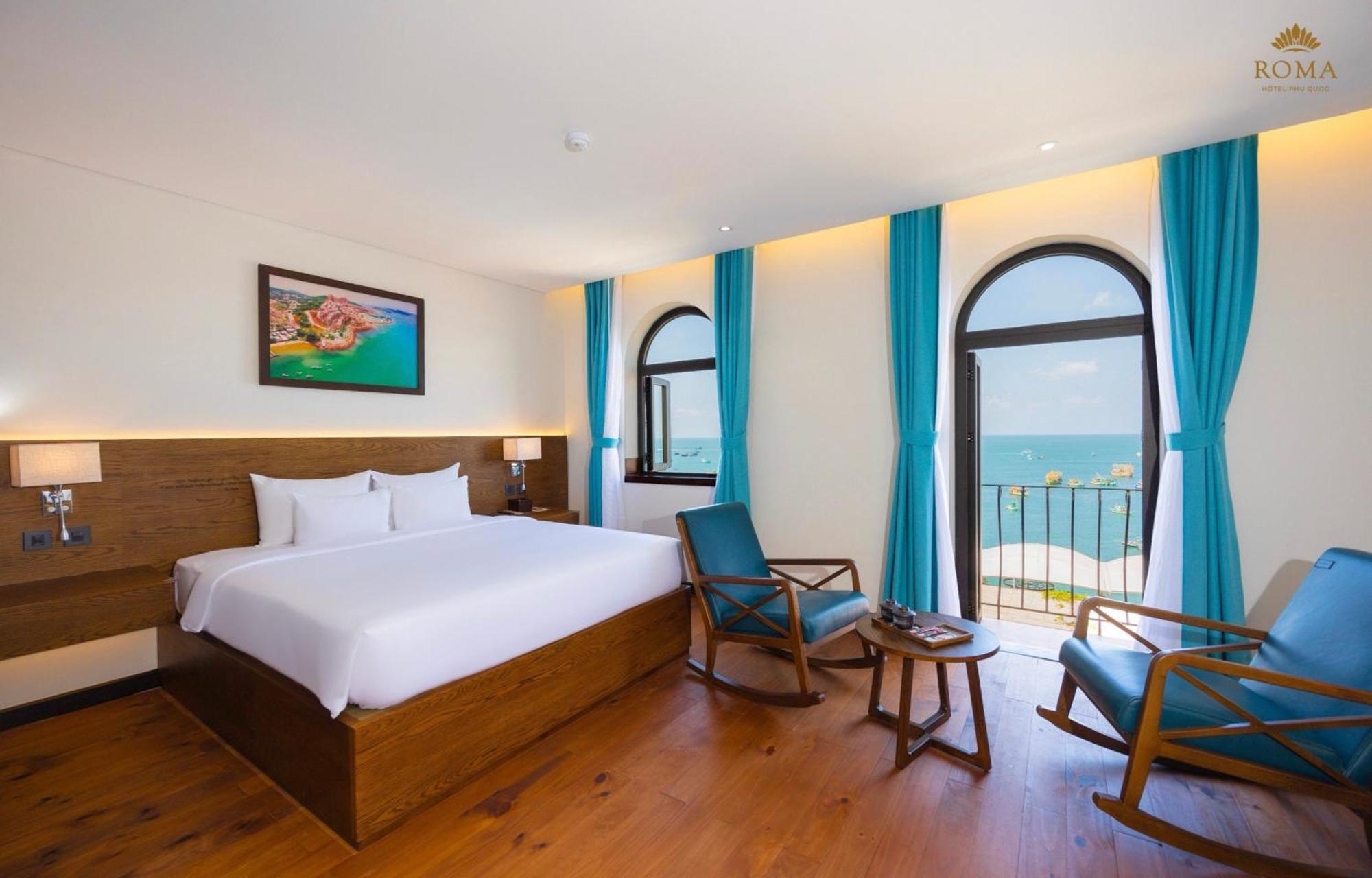Roma - Free Airport Shuttle & Sunset Town Tour 4* Phú Quốc