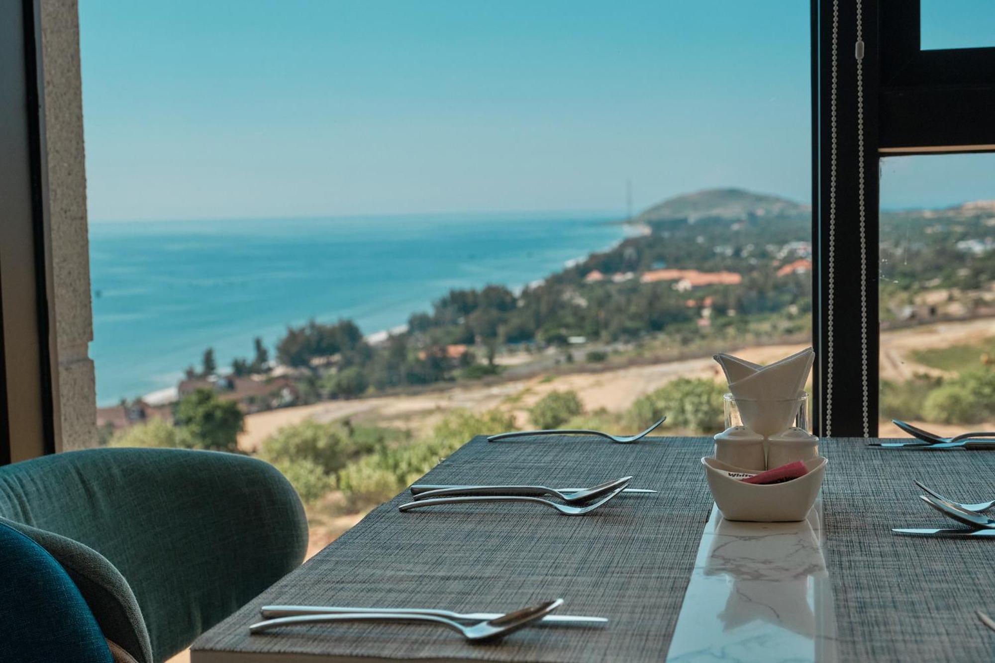 Apec Mandala Ocean Retreat - 5* Mui Ne