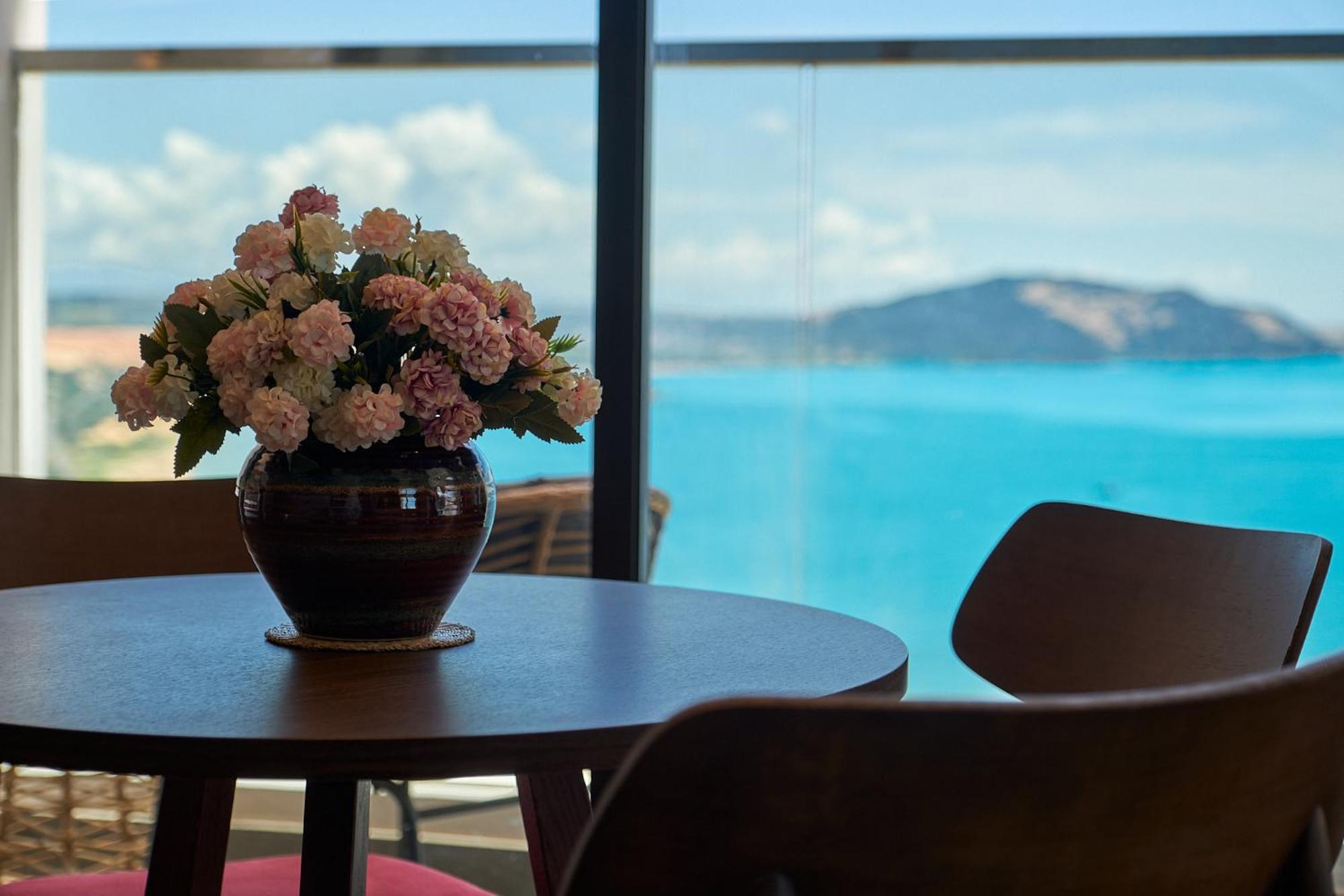 Resort Apec Mandala Ocean Retreat -