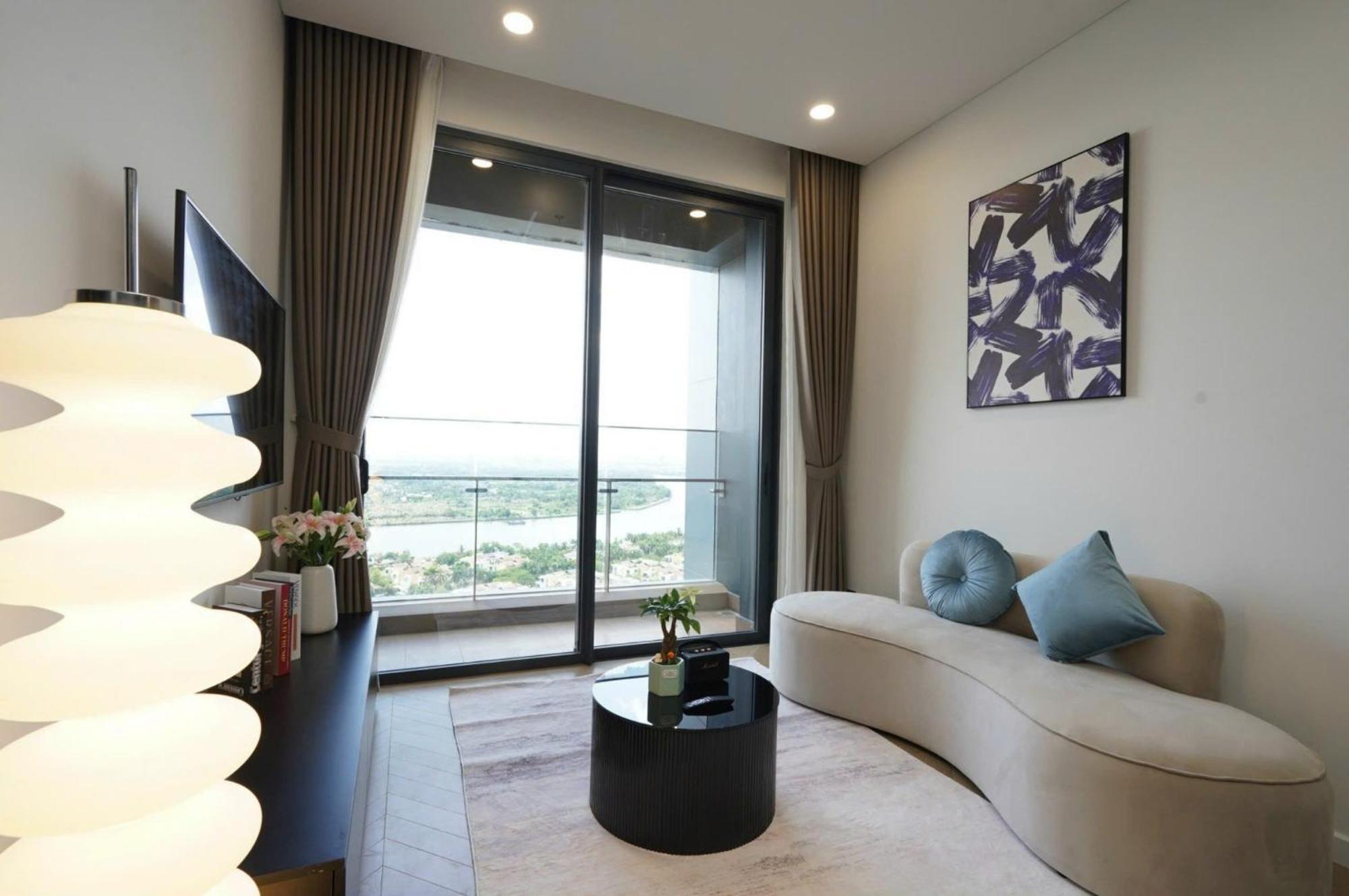 Lumiere Riverside By Aura Luxury Apartment