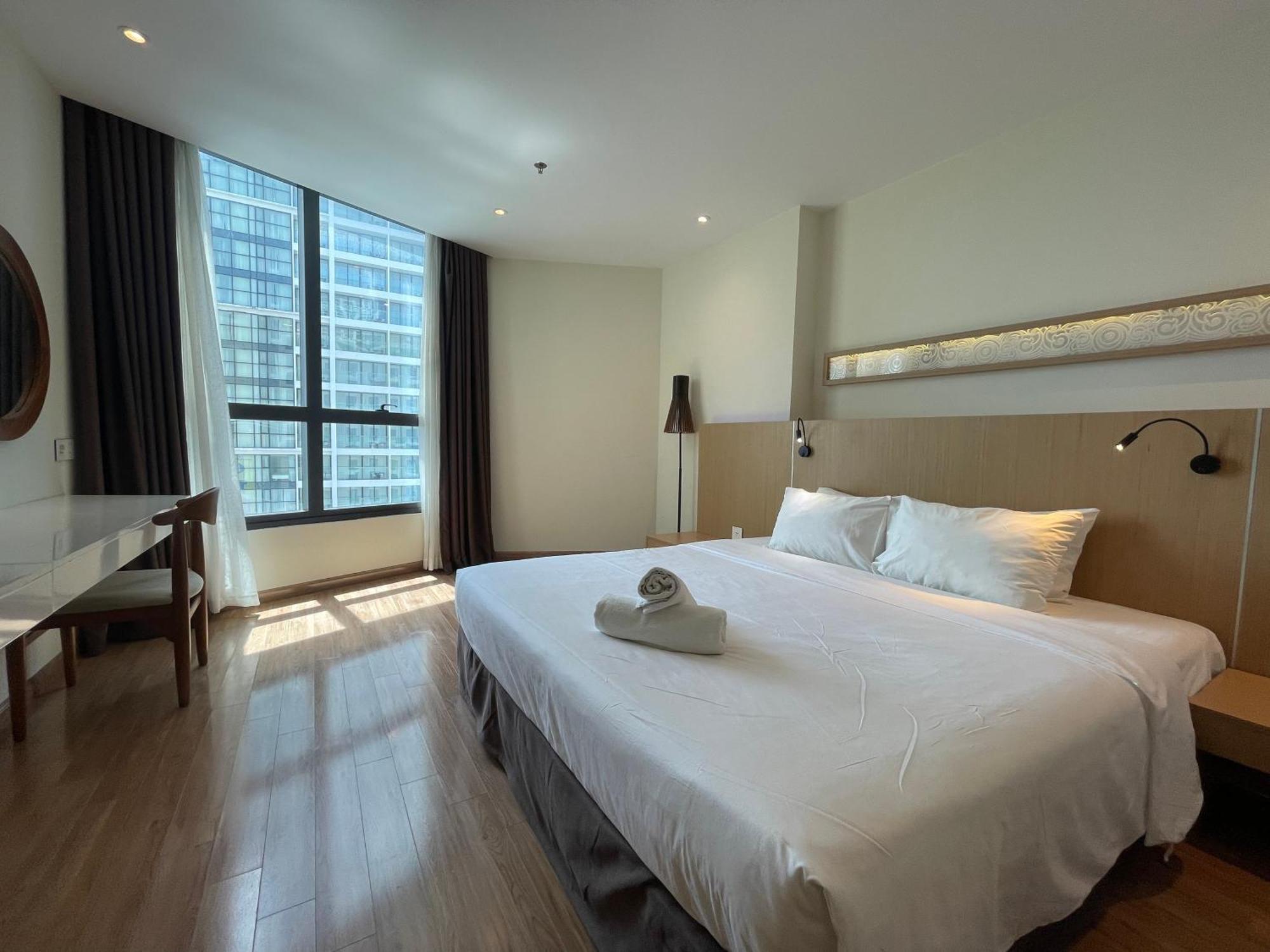 Apartment Holi Starcity *