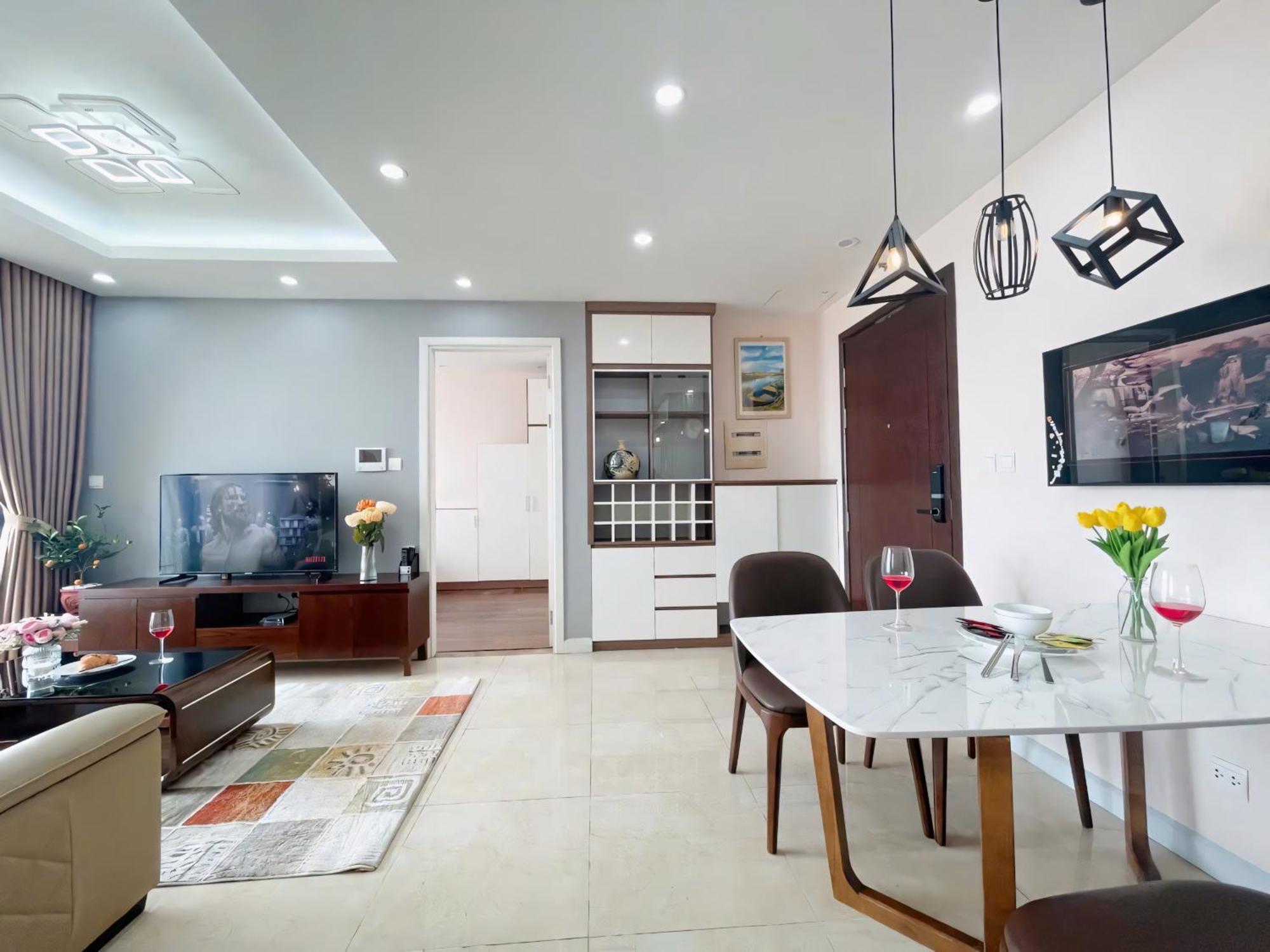 Apartment Til - Vinhomes D'capitale Elegance - Tran Duy Hung *