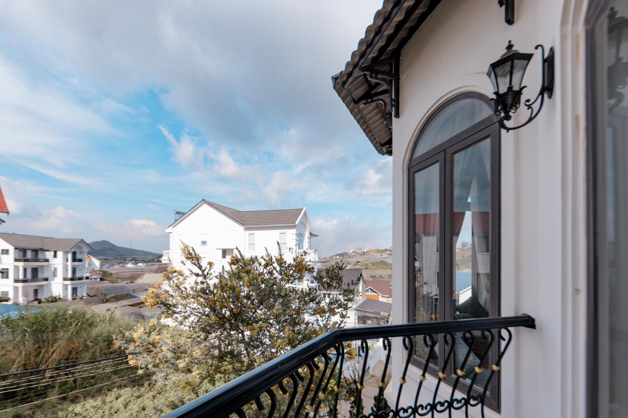 Hotel Adalia With Valeyview - O'tel Da Lat