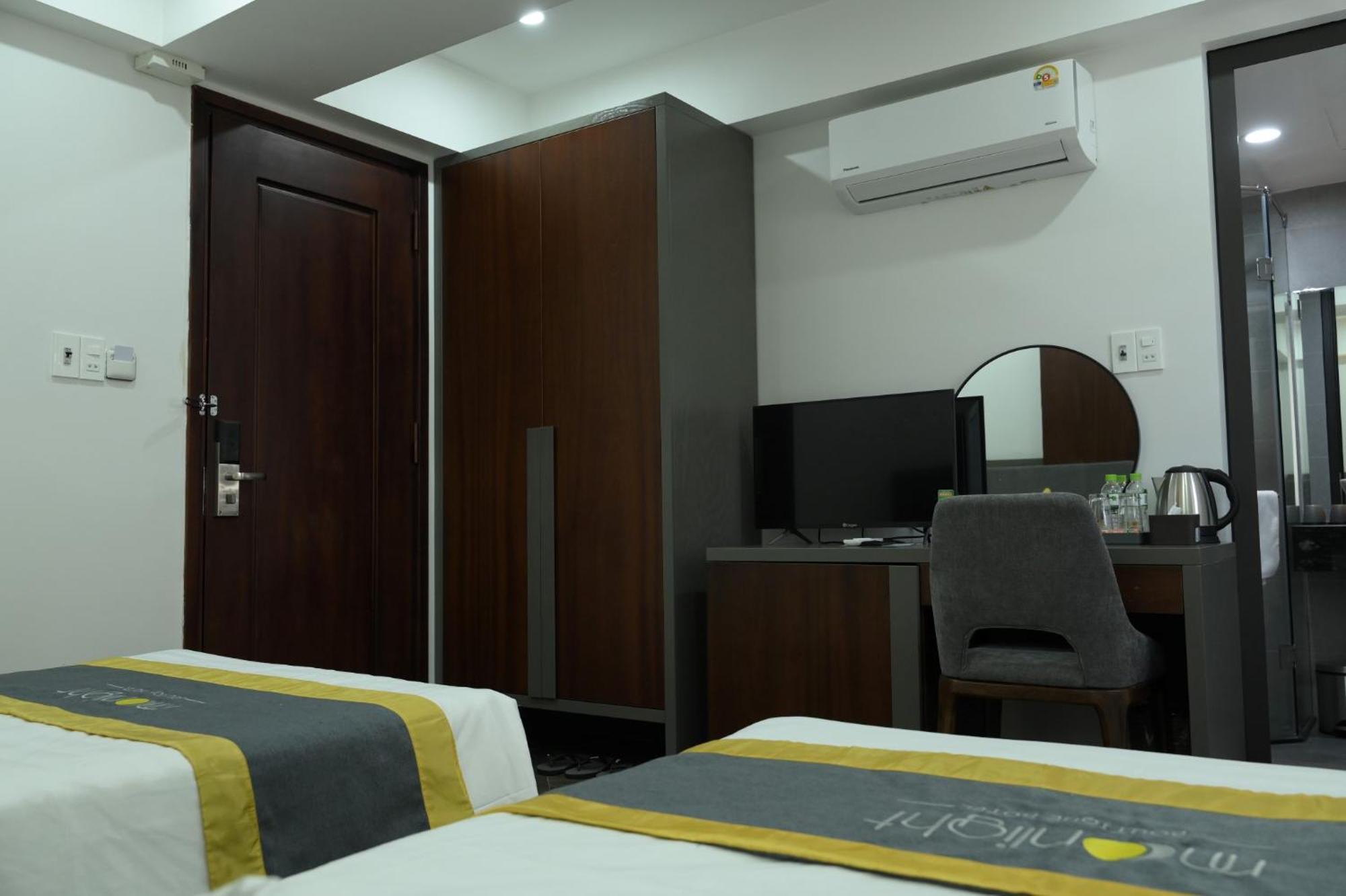 Hotel Moonlight Boutique Hue