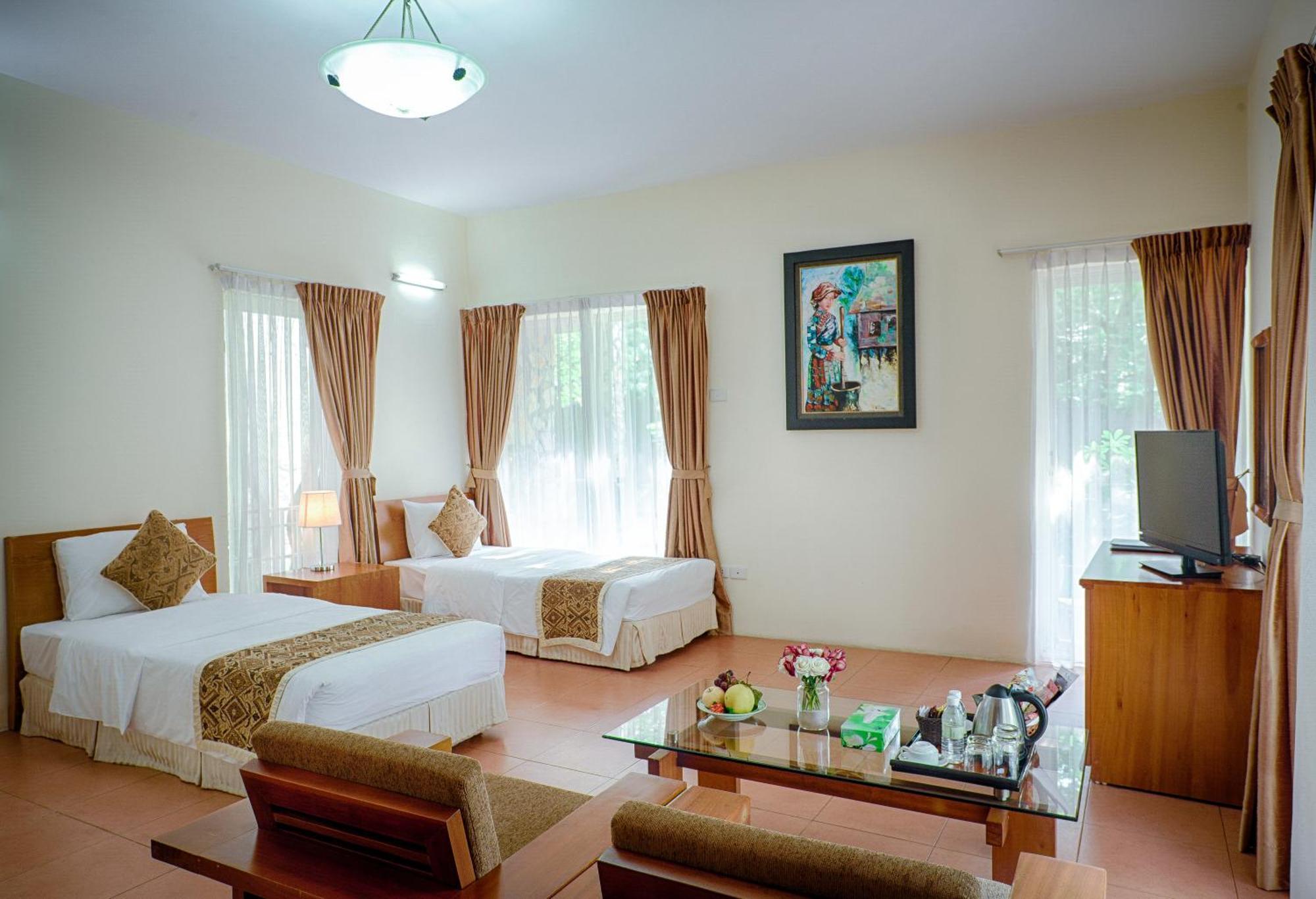 Vresort Kim Boi - Khách sạn