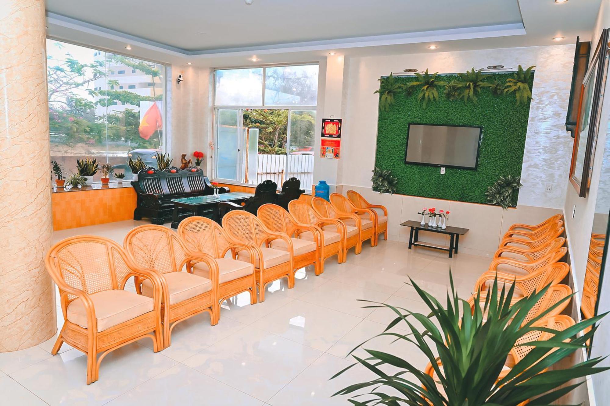 Ngoc By The Moment Hotel