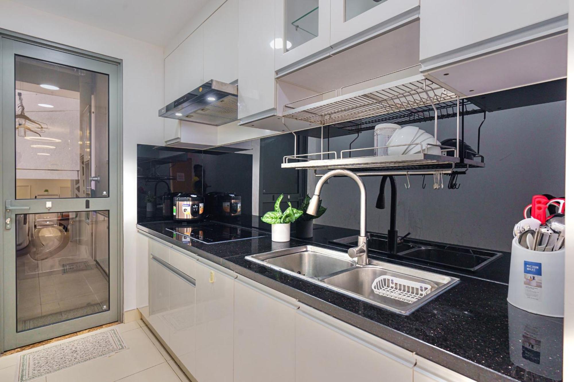 Ambihome 2br 2wc In Masteri Thao Dien District 2 *