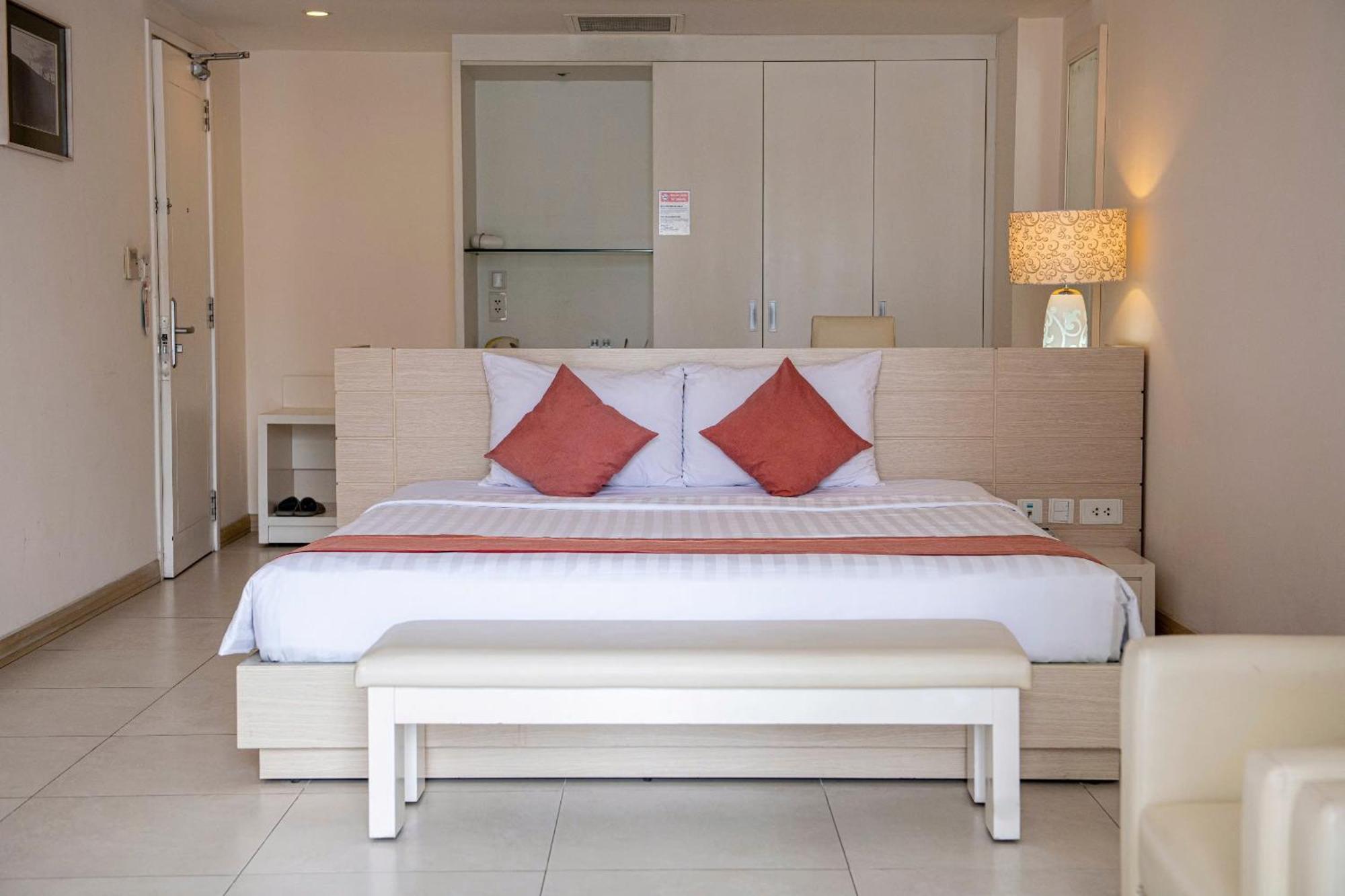 Nhi Phi 3* Nha Trang