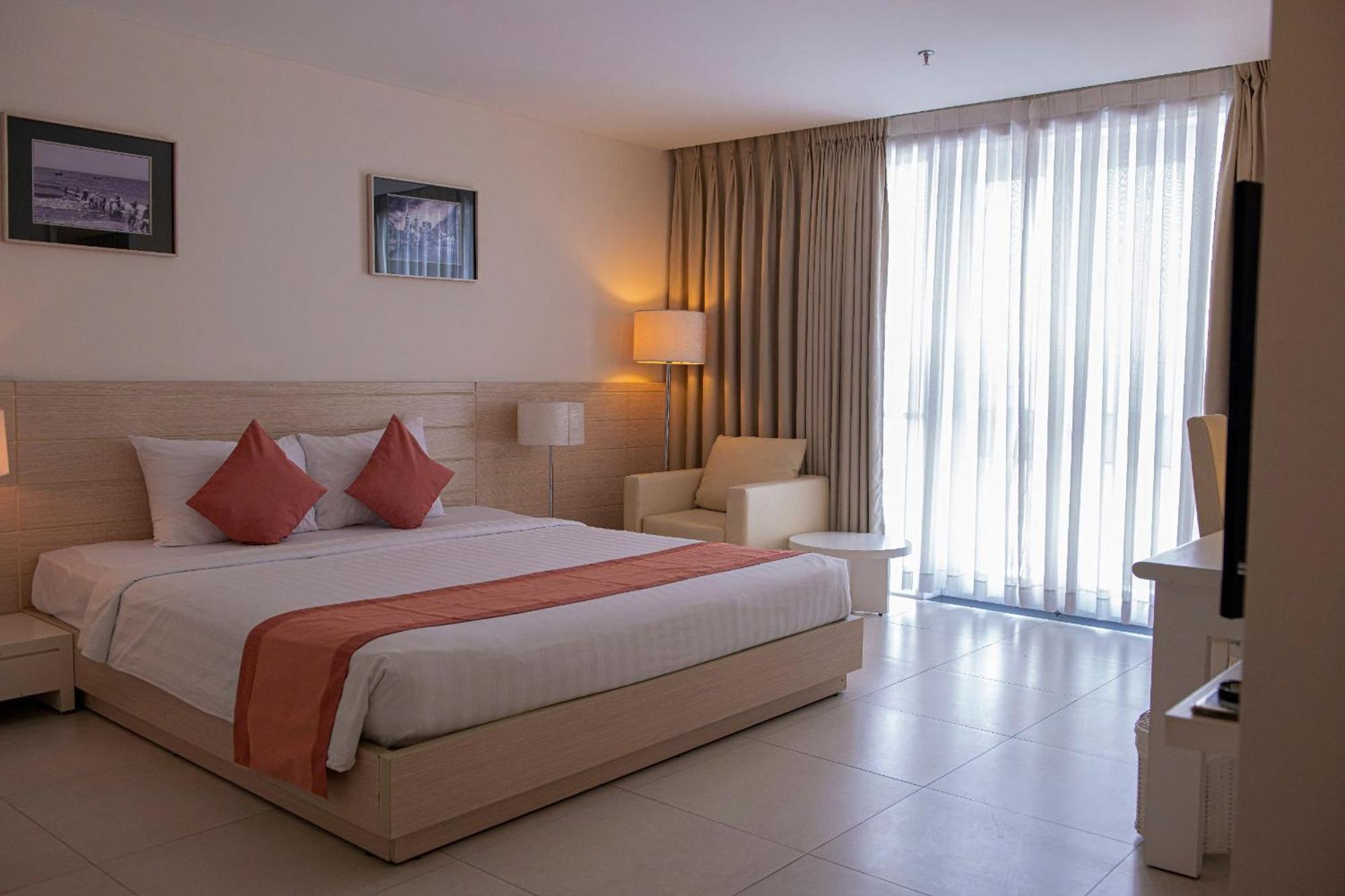 Hotel Nhi Phi 3*