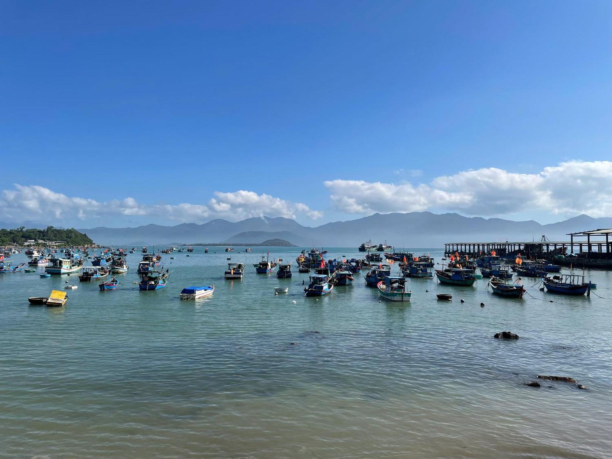 Nhi Phi Hotel