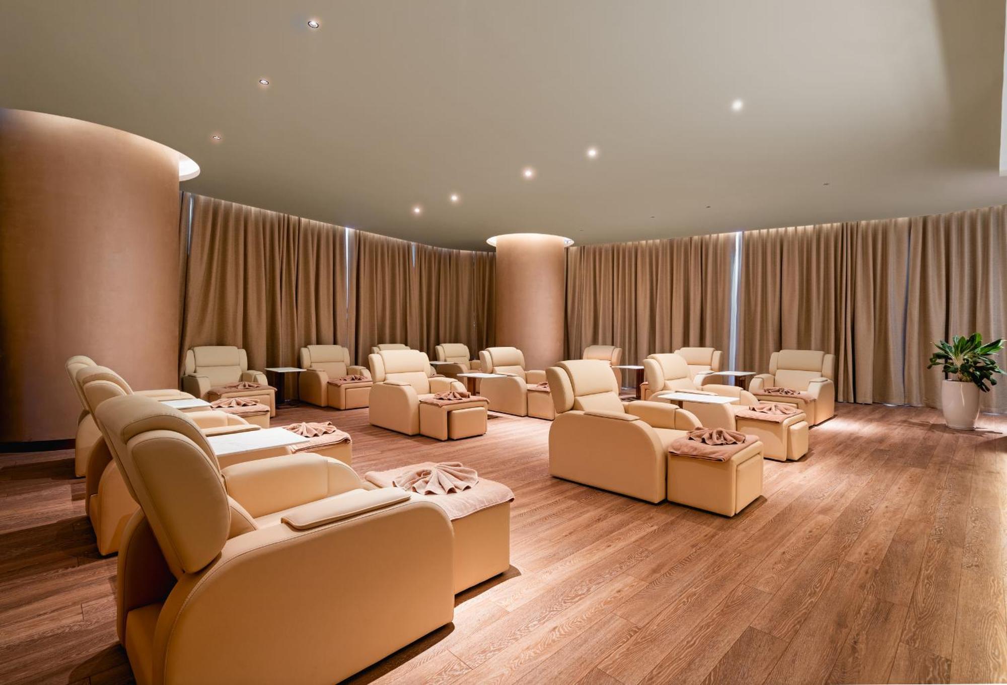 A La Carte Bay Managed By Taseco 5*