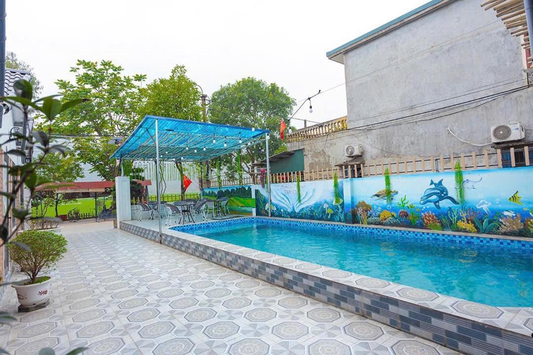 Family Homestay, Mountain Flower Hotel