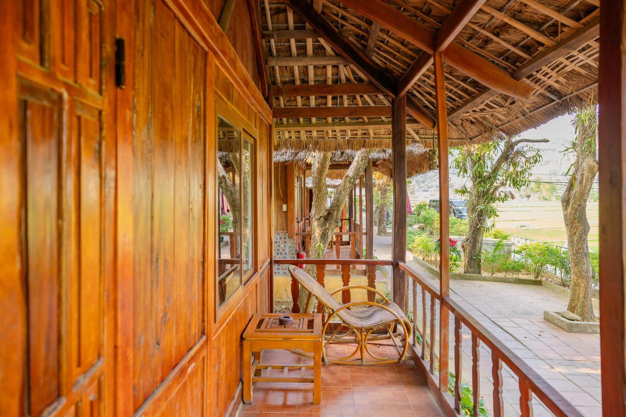 Hotel Sunrise Village Mai Chau