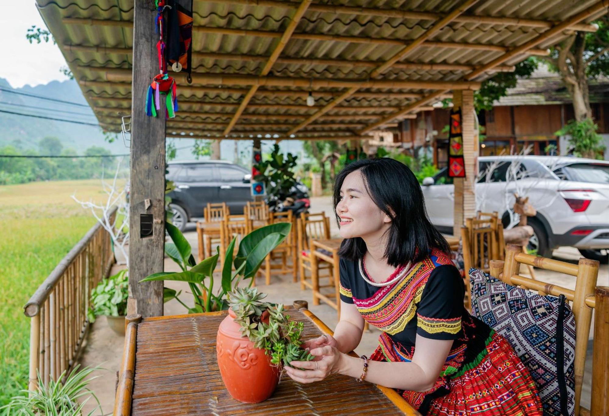 Sunrise Village Hotel Mai Chau
