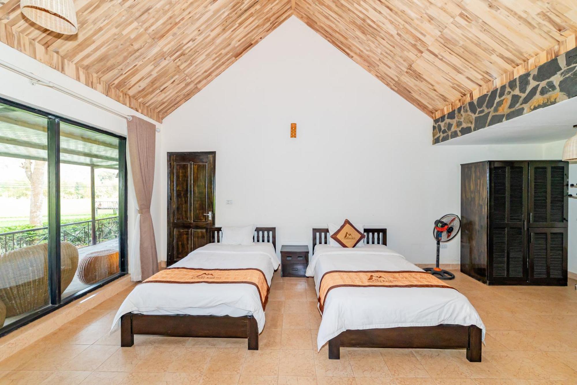 Sunrise Village Hotel Mai Chau