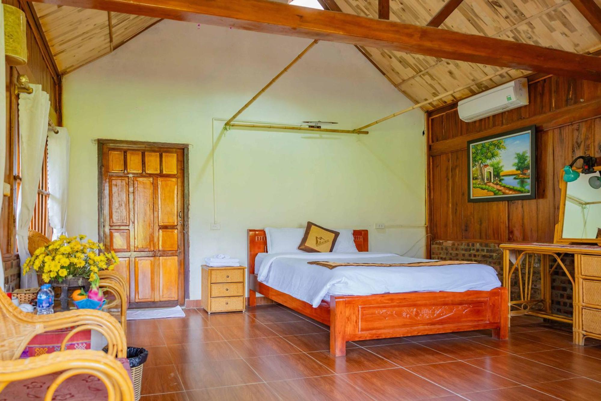 Sunrise Village Hotel Mai Chau