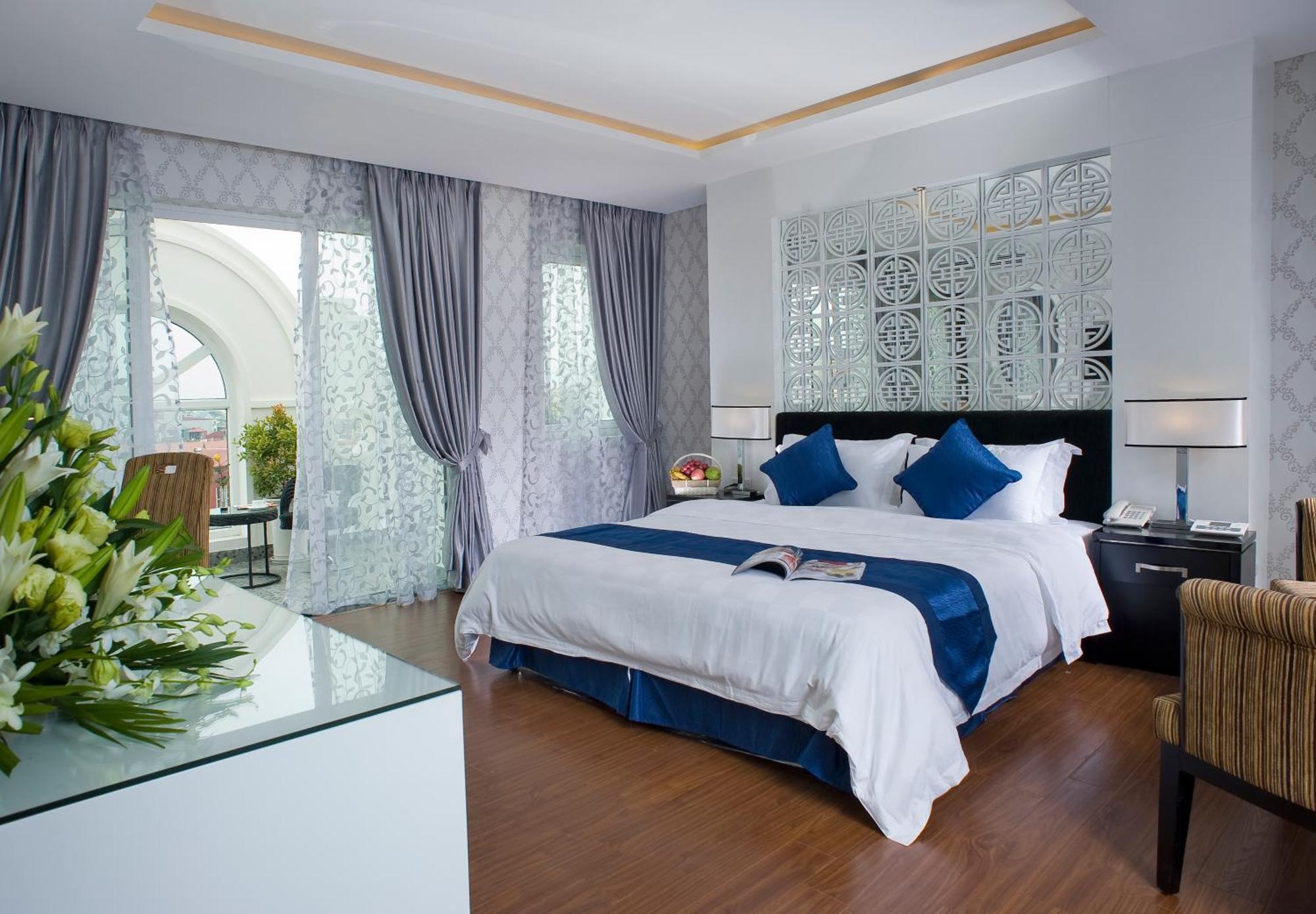 Victor Gallery & - Victor Group Hotel Hanoi