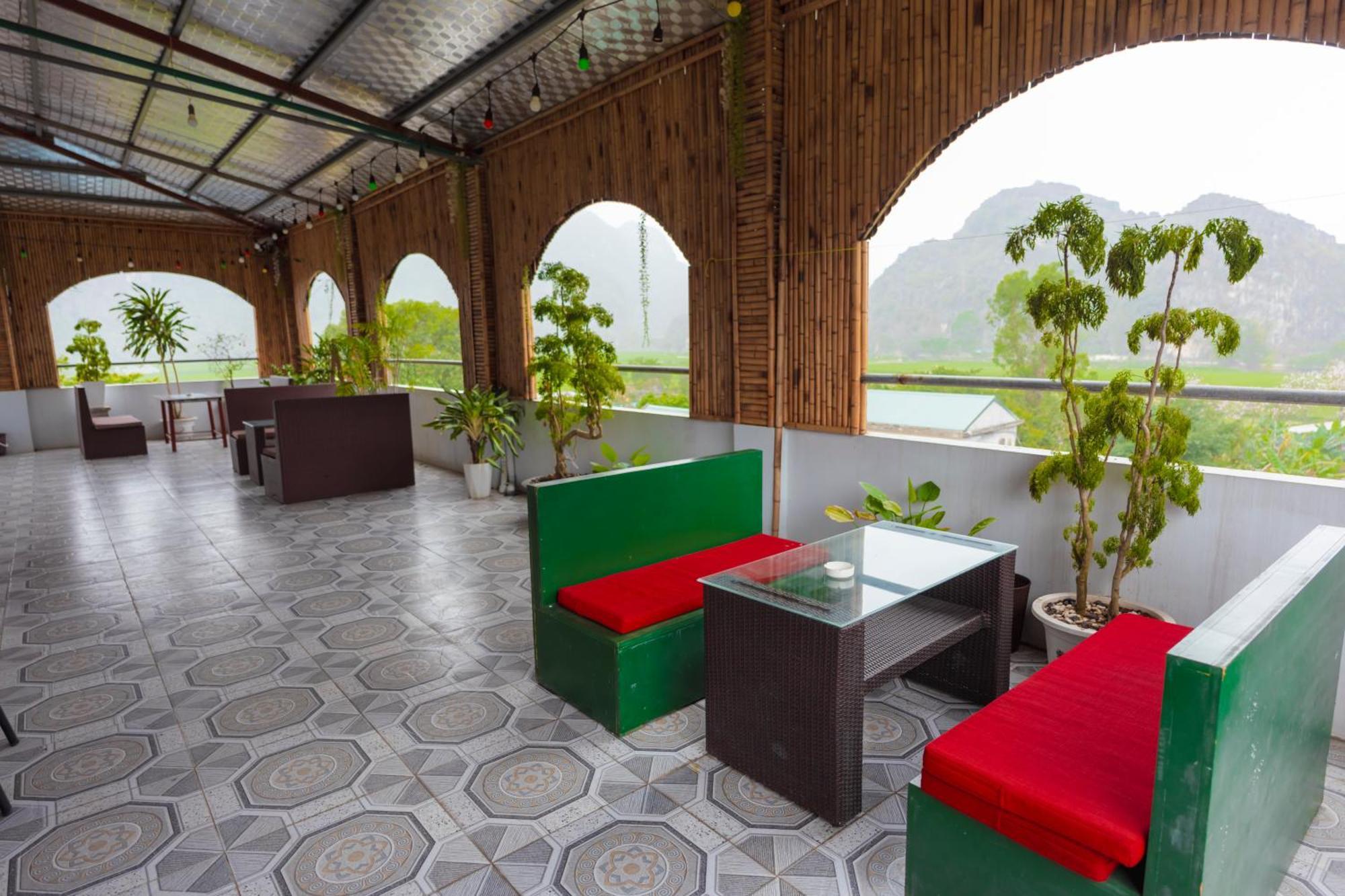Family Homestay, Mountain Flower Hotel Ninh Binh