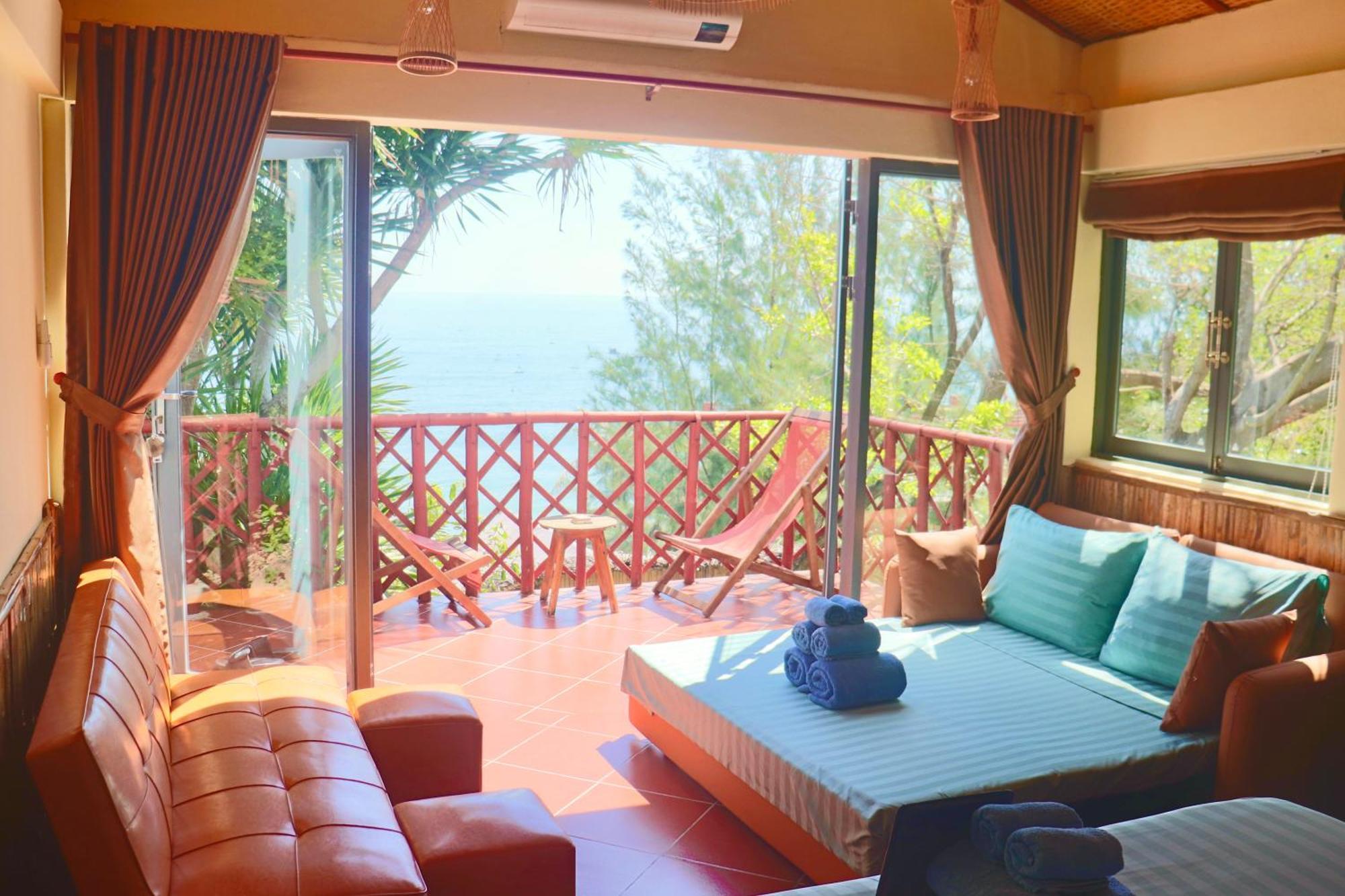 Life's A Guest house