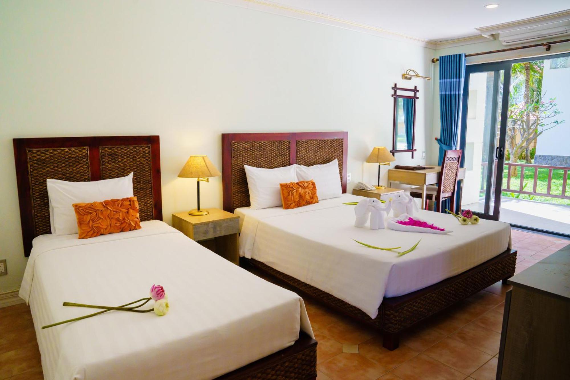 Lotus & Resort Vung Tau