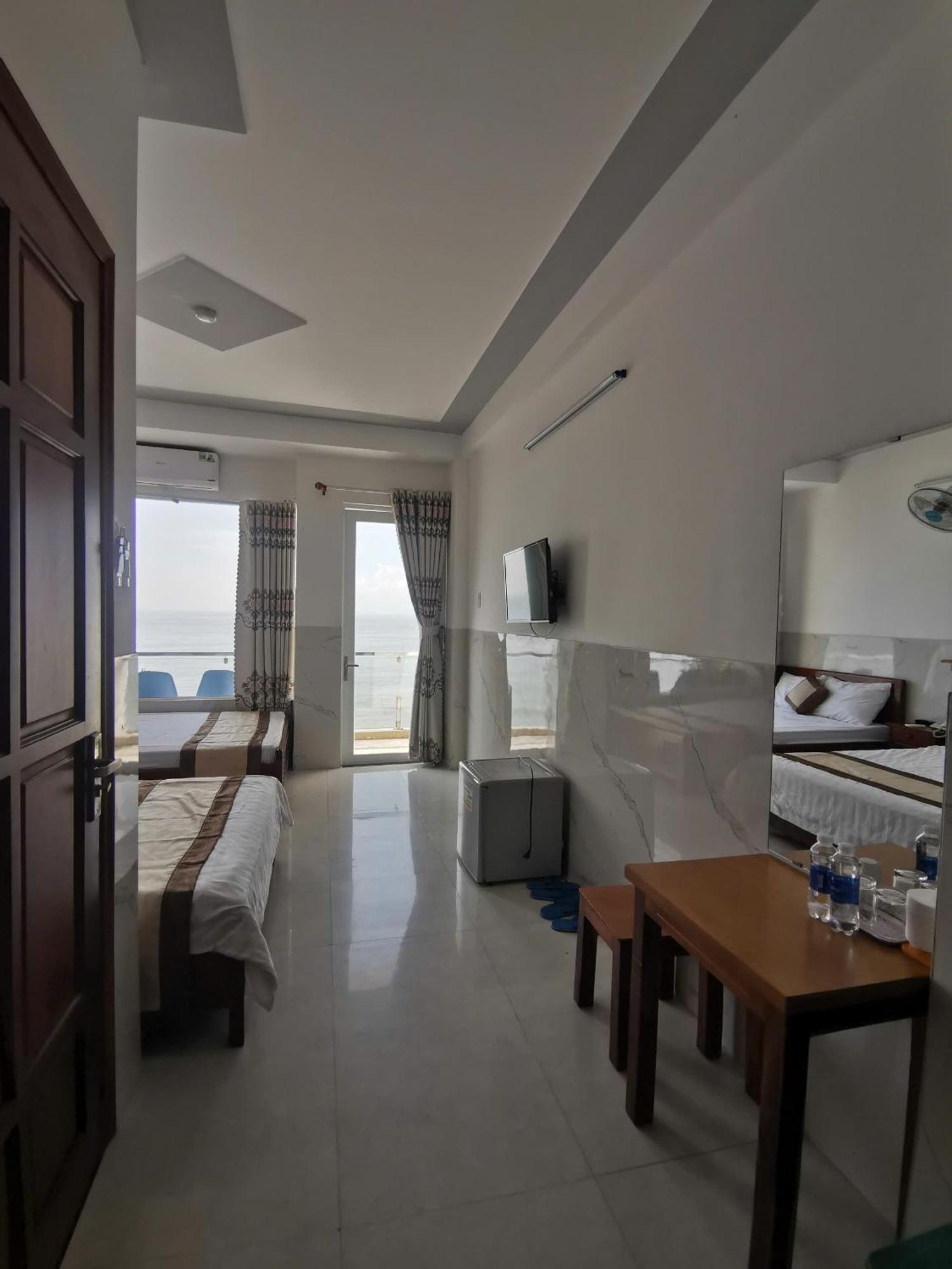 Hotel Vivu *