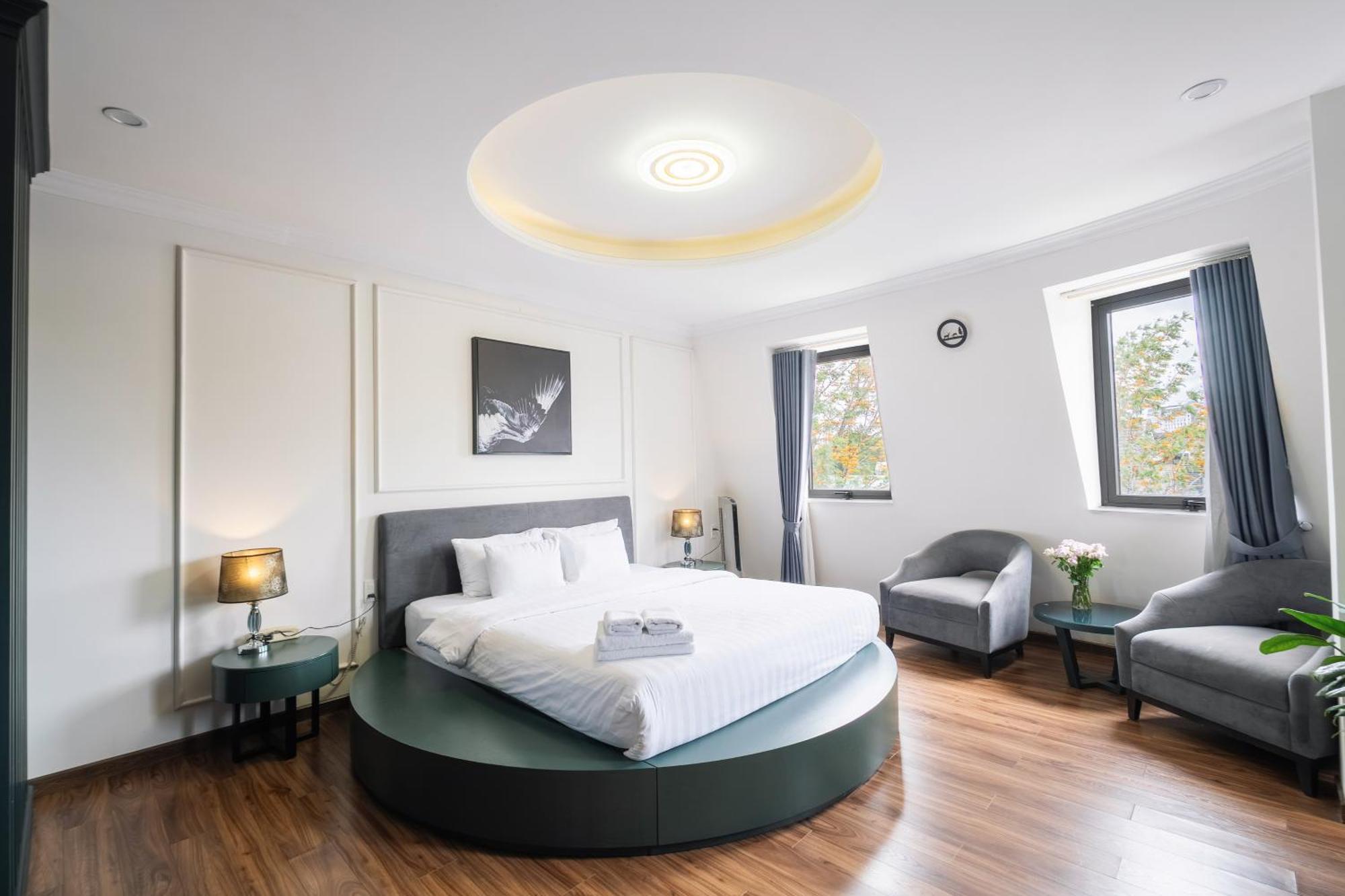 N Queen Aparthotel 3*