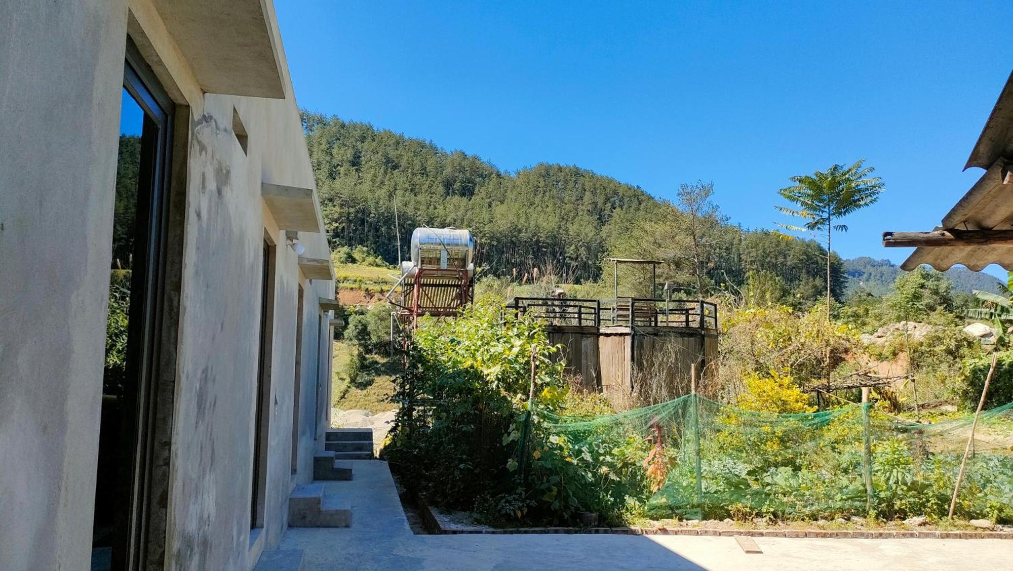 Backpacker Lodge