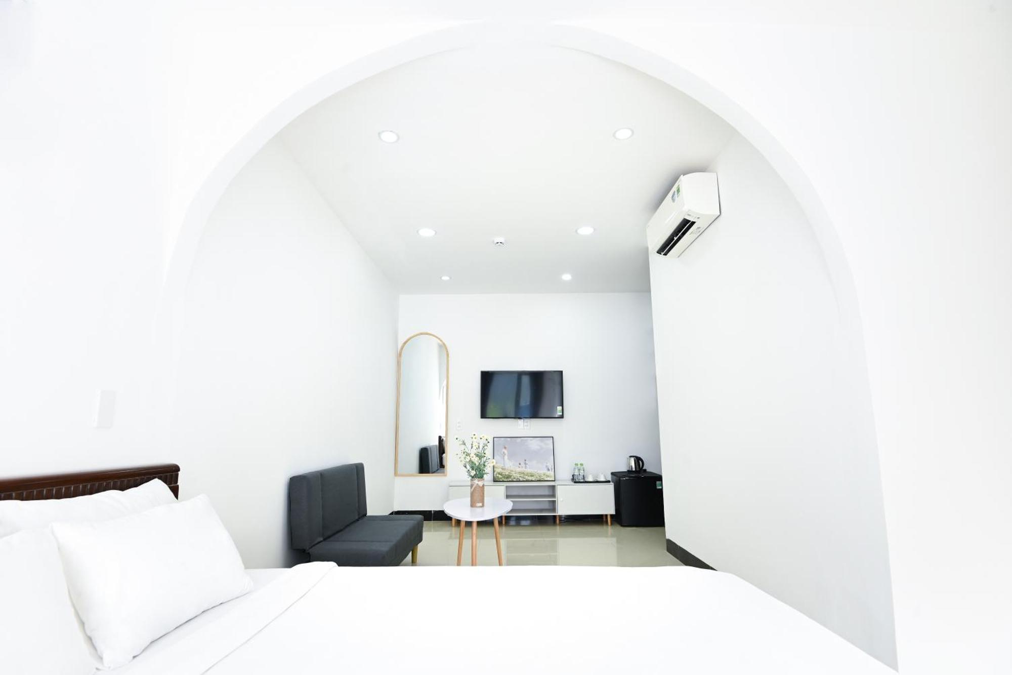 Horizon Con Dao Hotel 2*