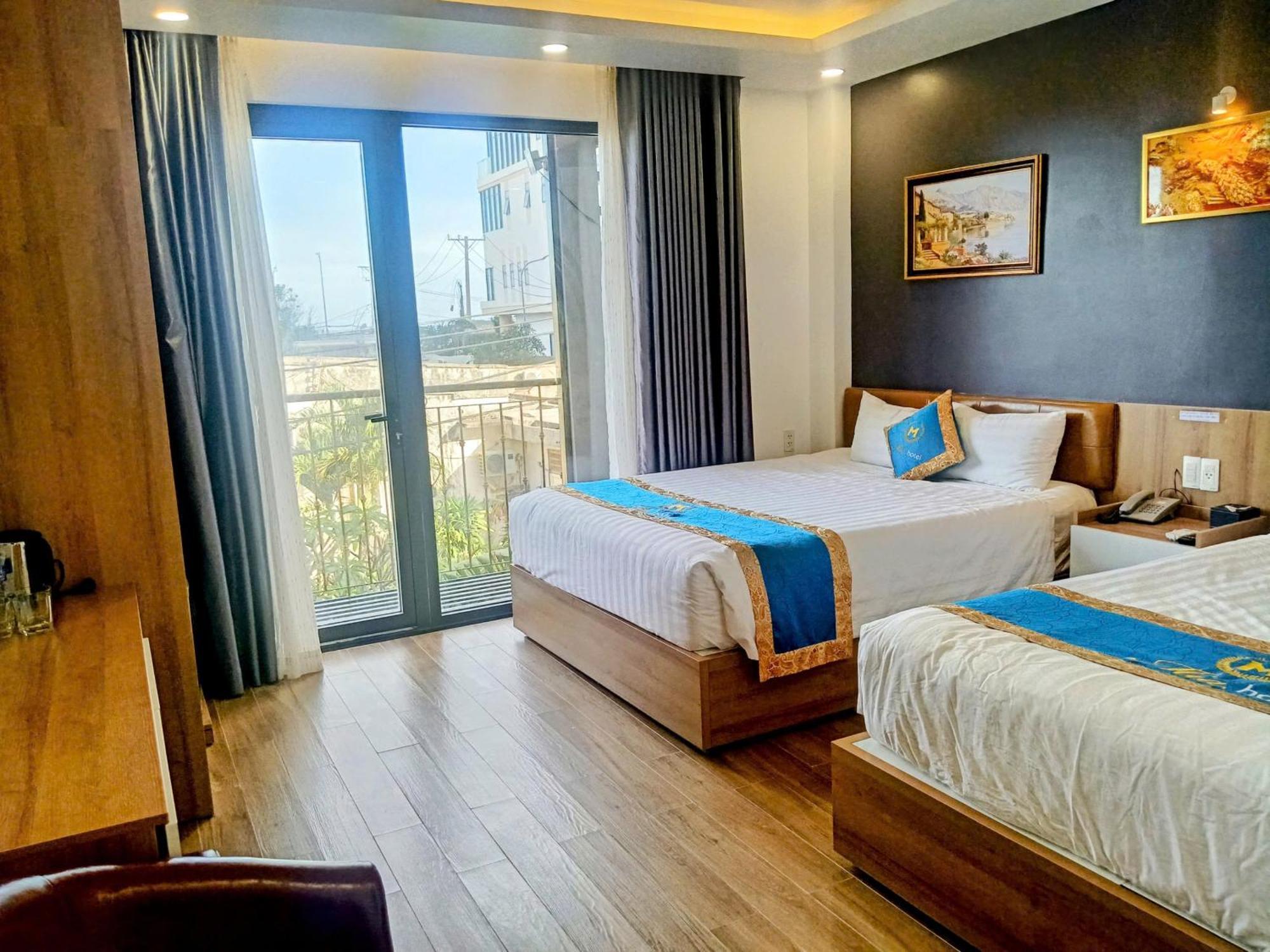 Mia Aparthotel
