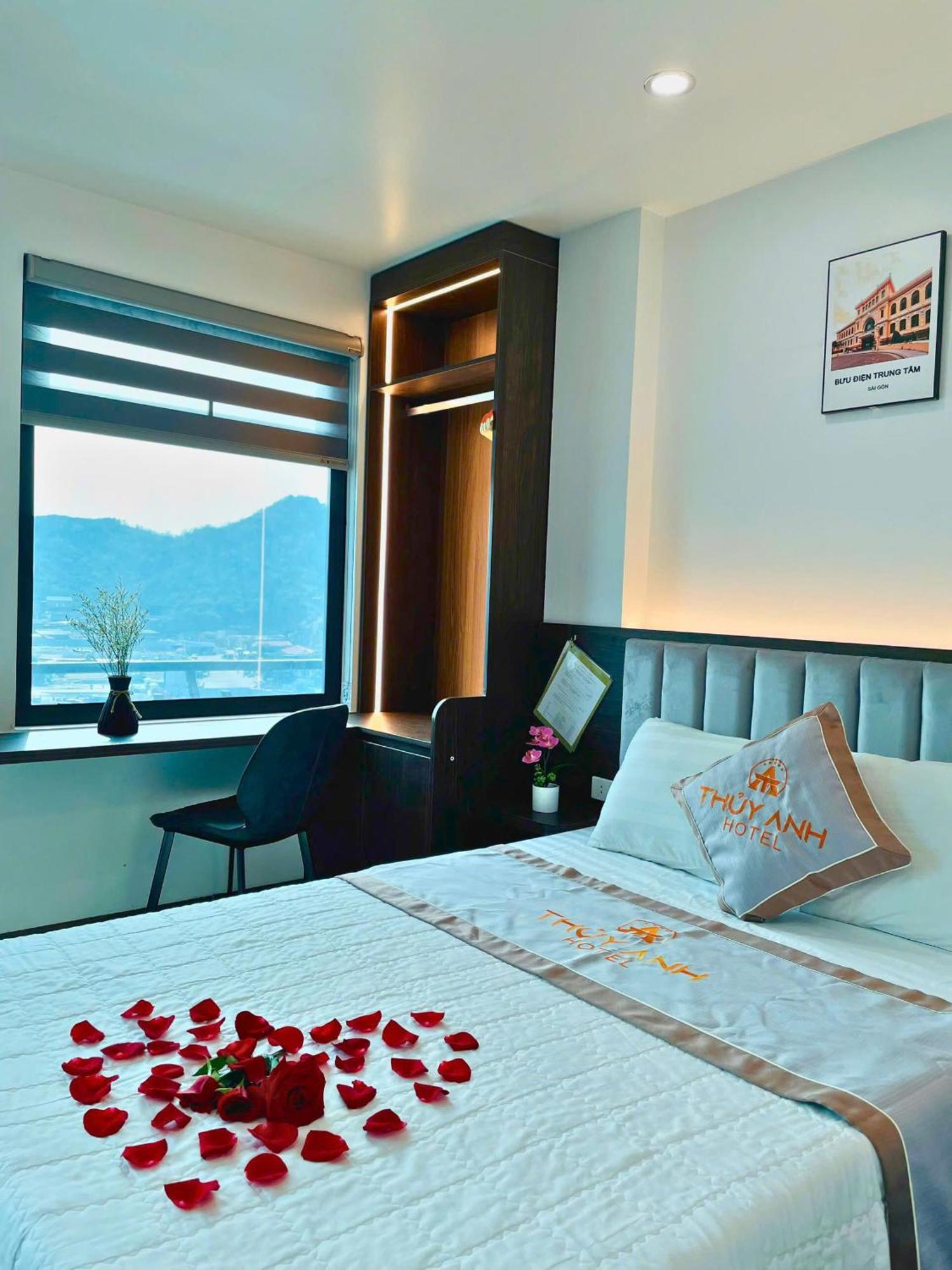 Thuy Anh Hotel 2*