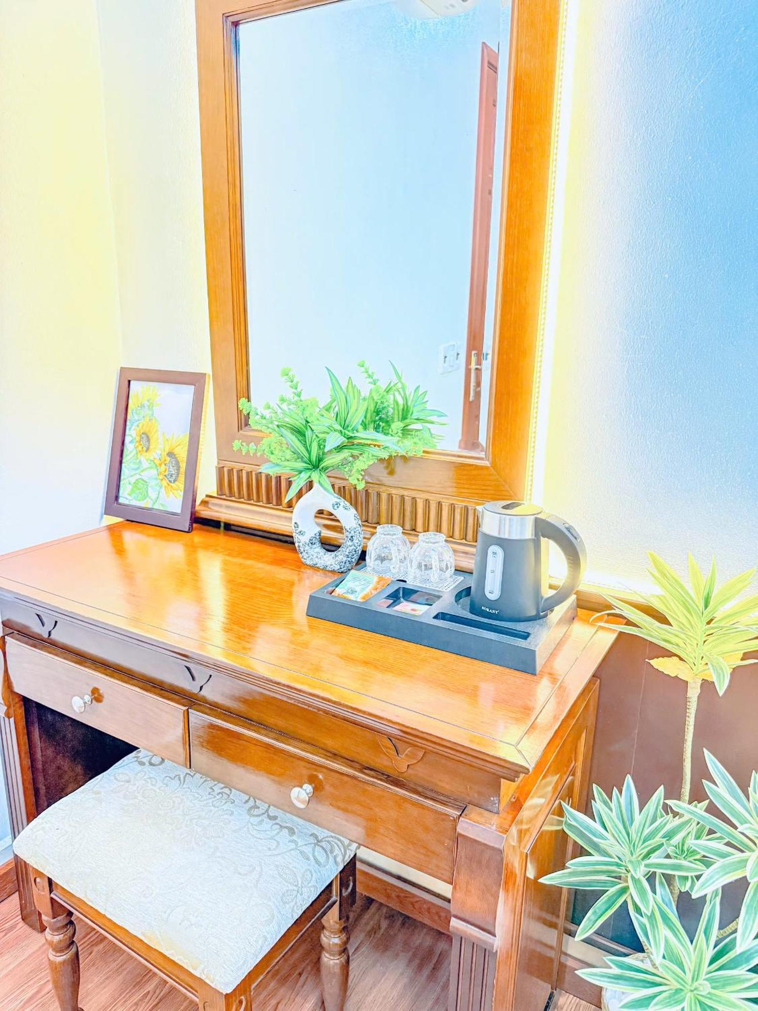 Khách sạn Venus Catba