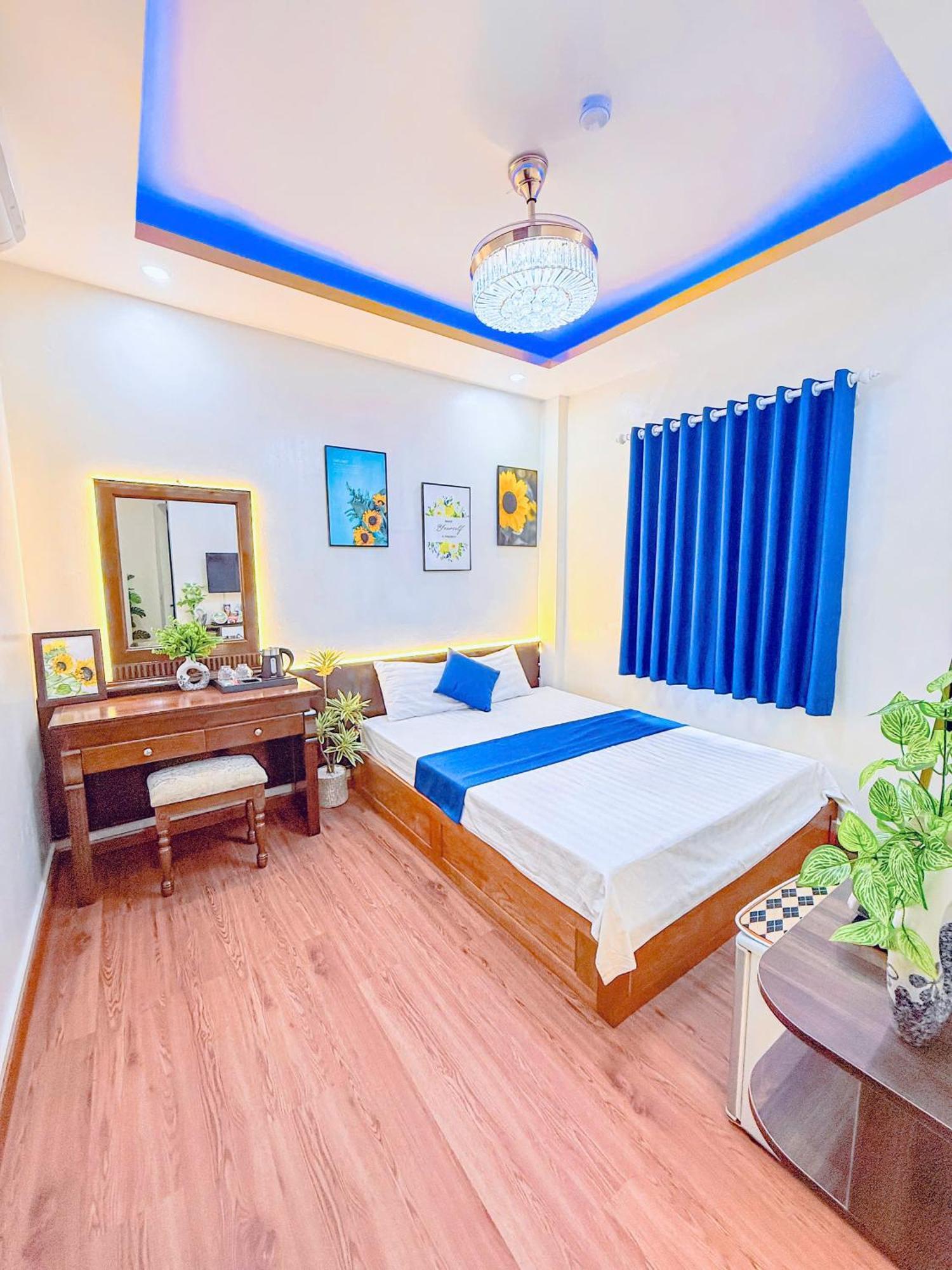 Khách sạn Venus Catba 2*