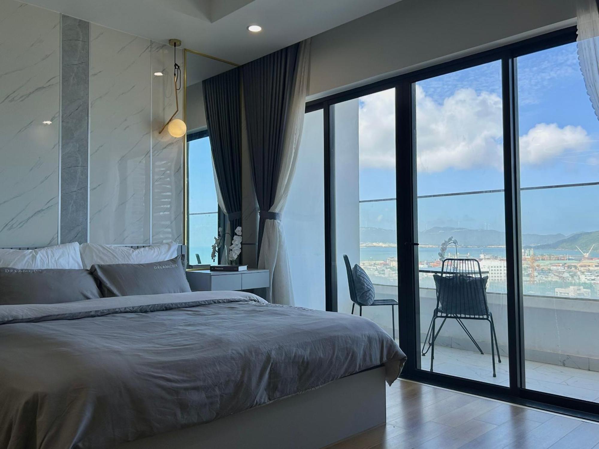 Tye - Tms Pullman * Quy Nhon