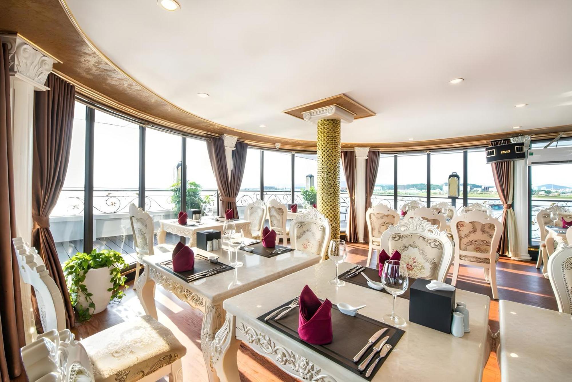 Hotel Verdure Lotus Grandeur Cruise 5*