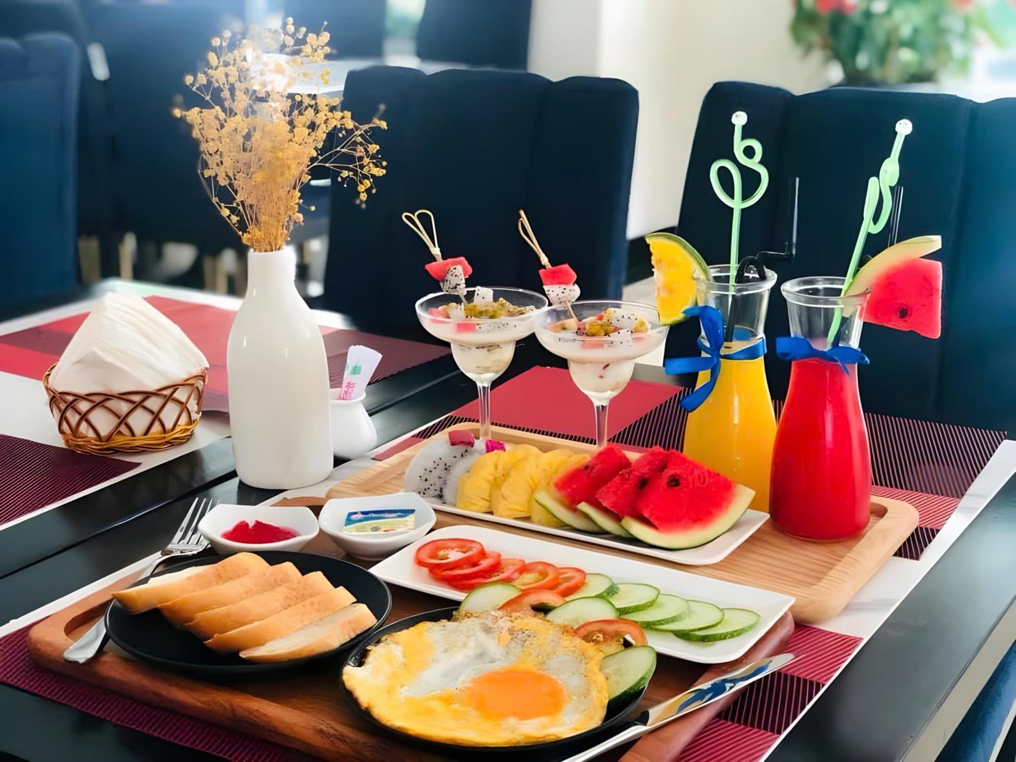 Hotel Verdure Lotus Grandeur Cruise