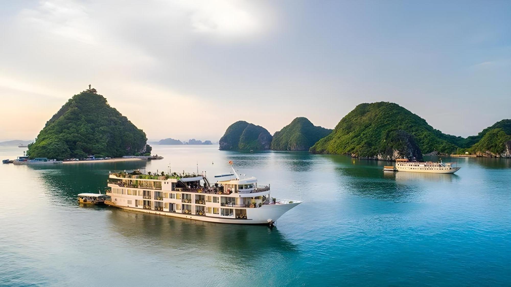 Verdure Lotus Grandeur Cruise 5*