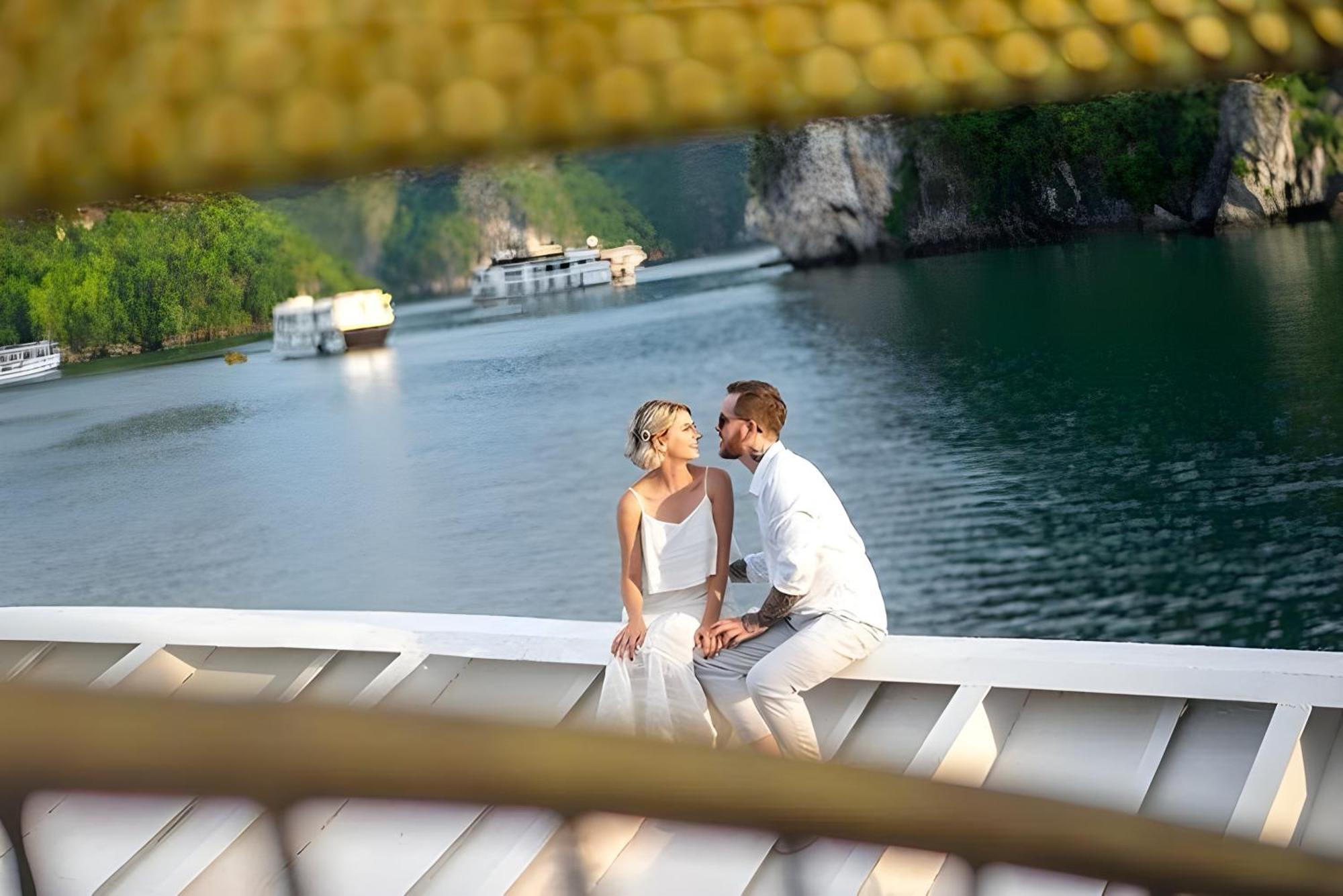Verdure Lotus Grandeur Cruise 5* Ha Long