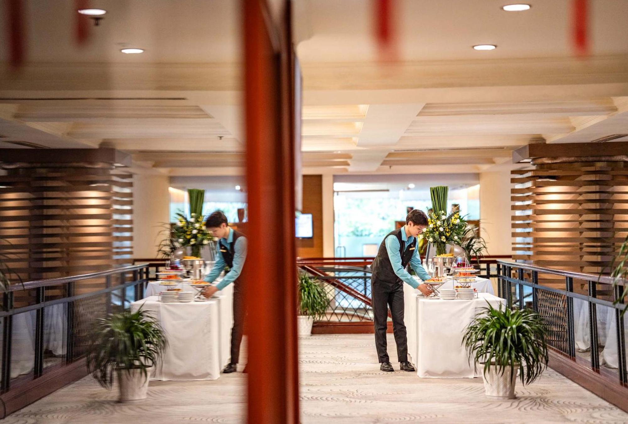 Pan Pacific Khách sạn