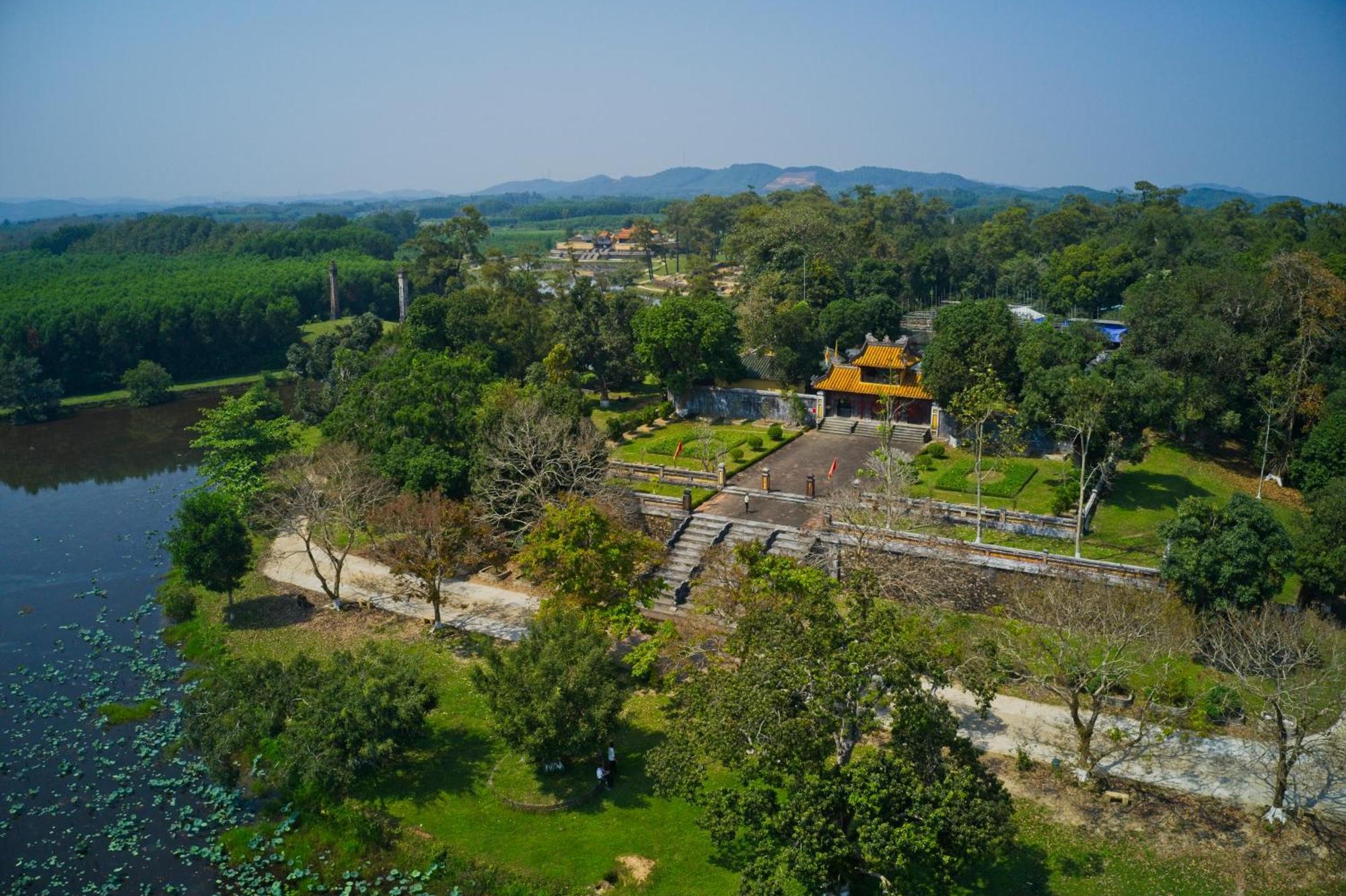 Azerai La Residence, 5*