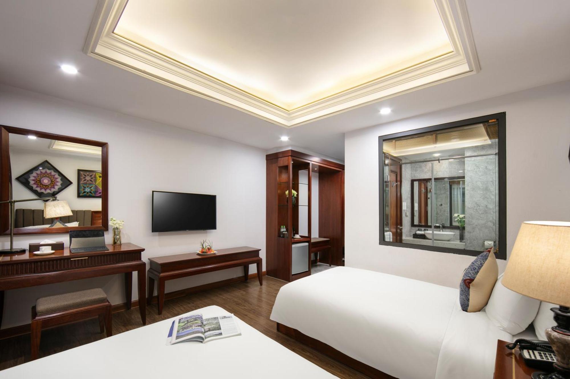 Bamboo Hotel 5*