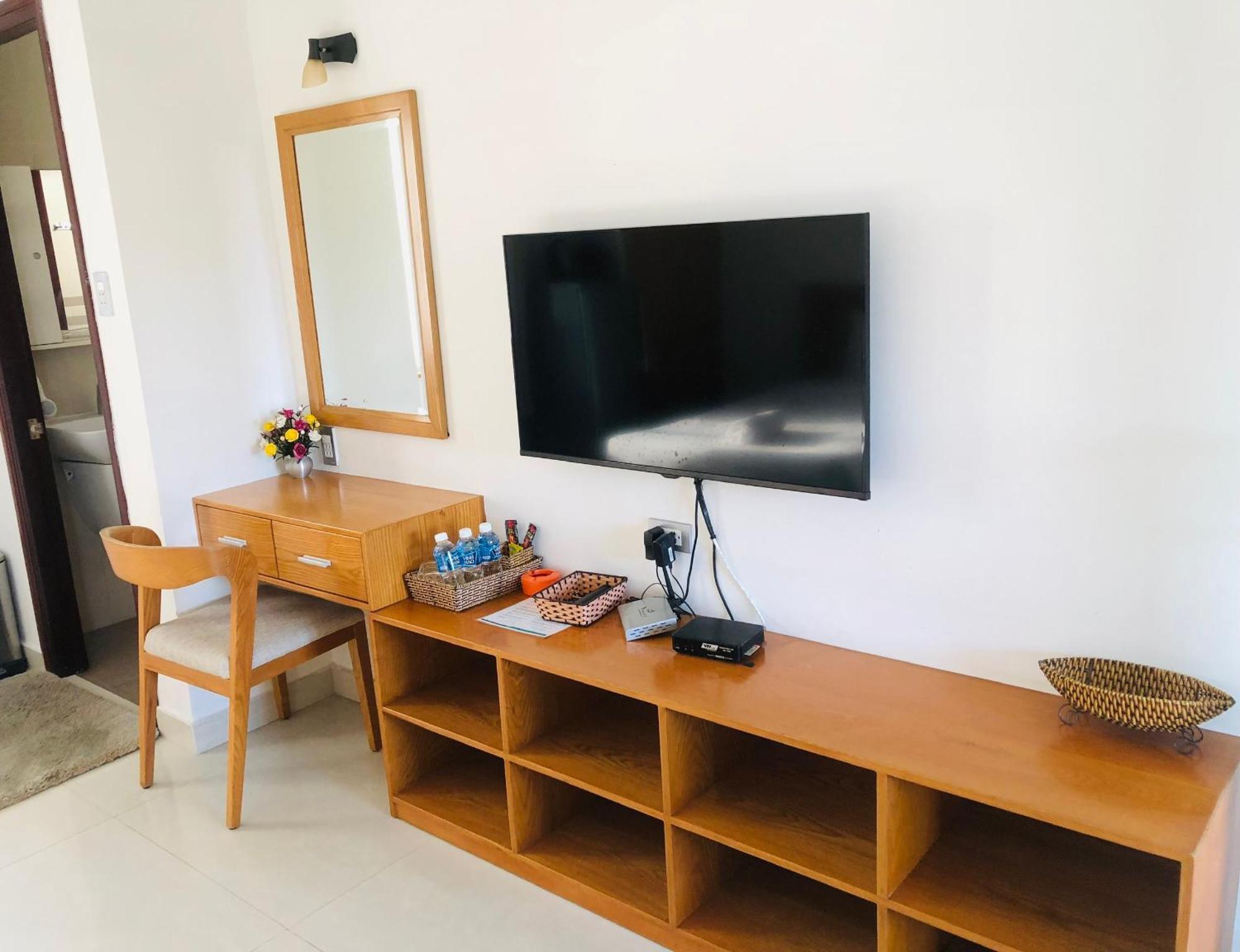 Hotel Qli 3*