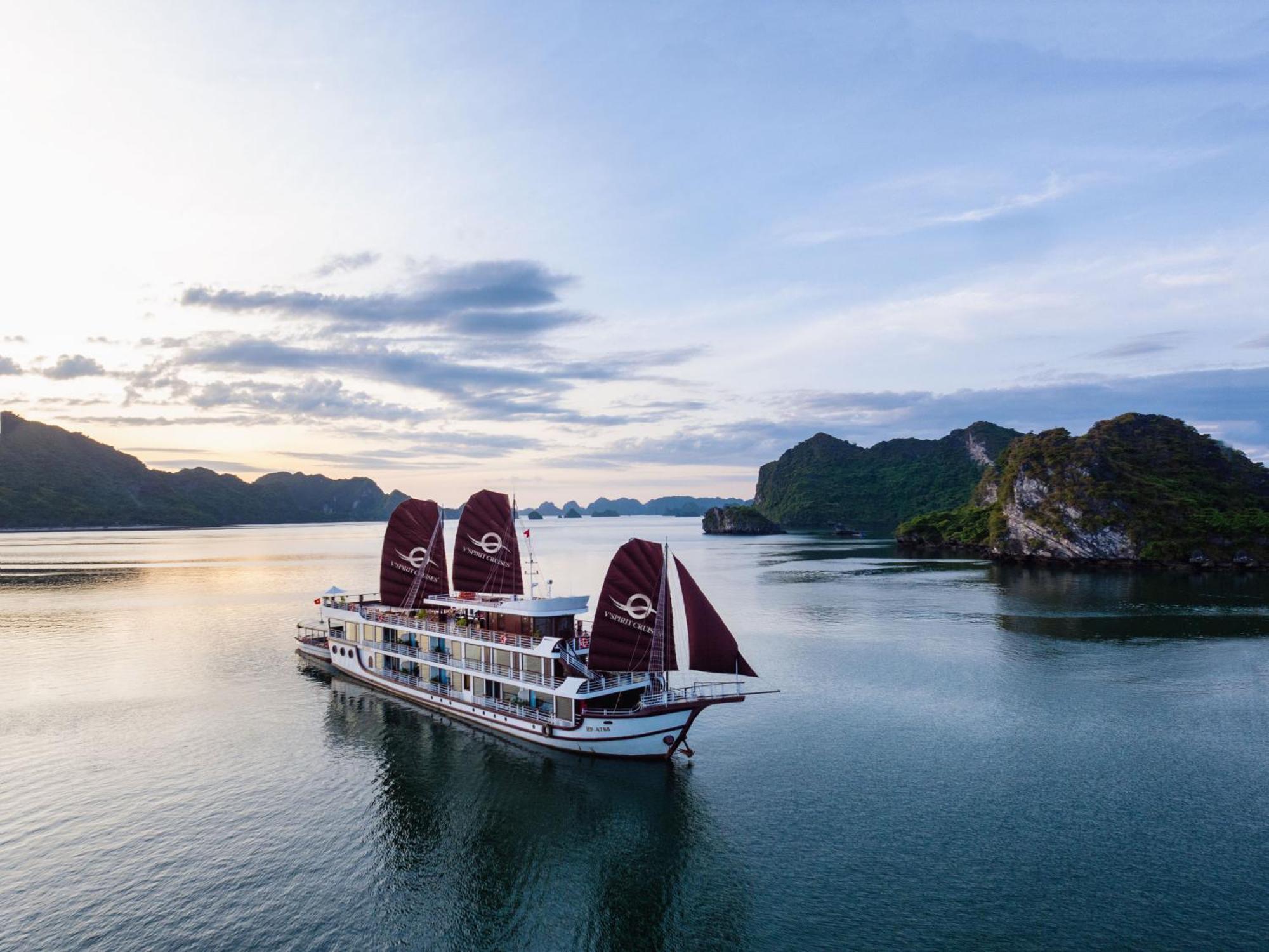 V'spirit Cruise  5*