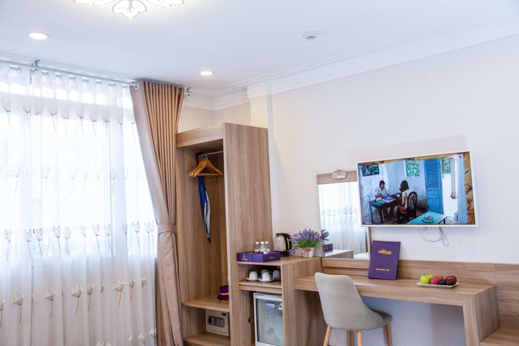 Sweet Lavender & Mini Hotel