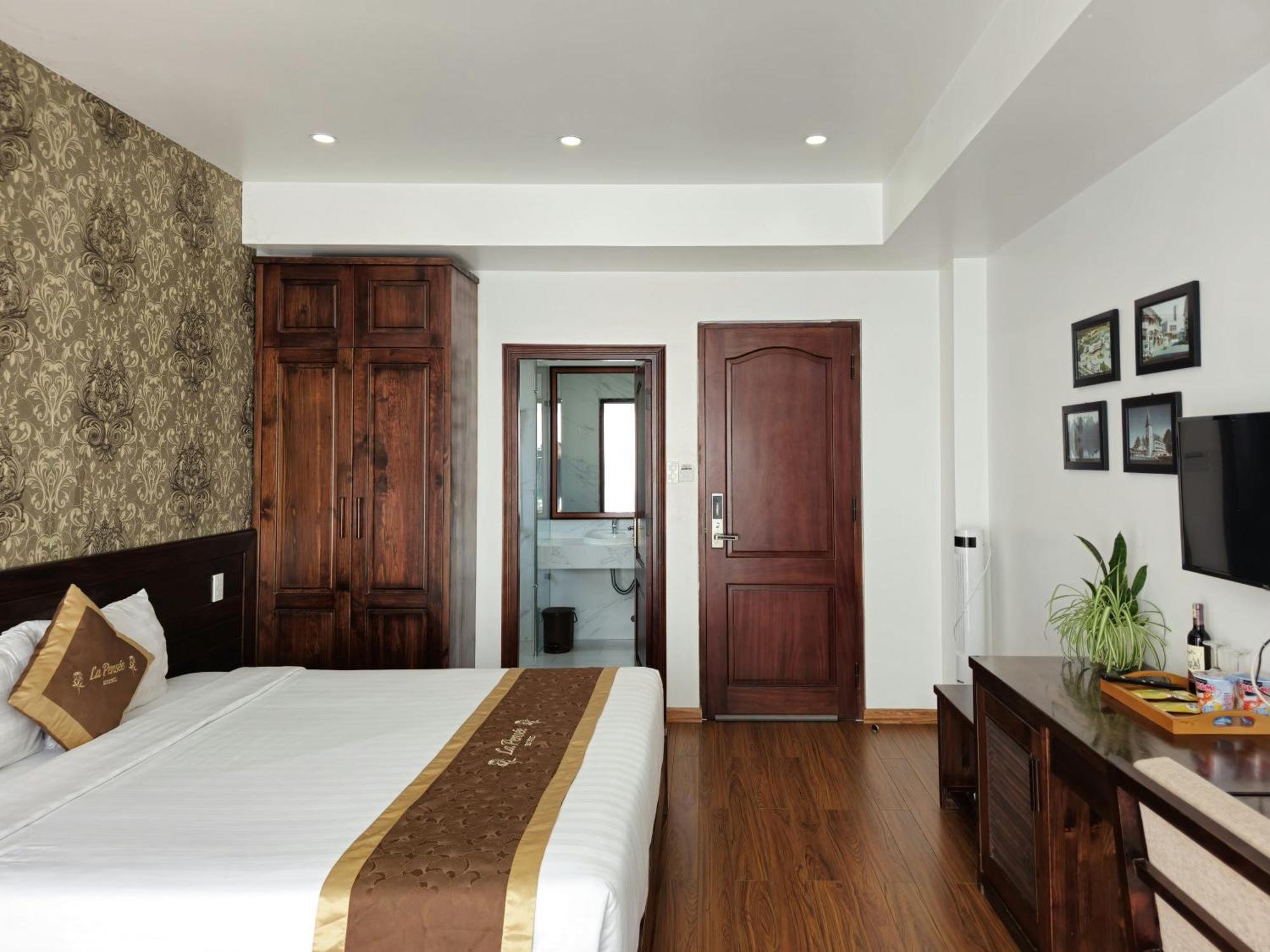 Hotel La Pense'e -